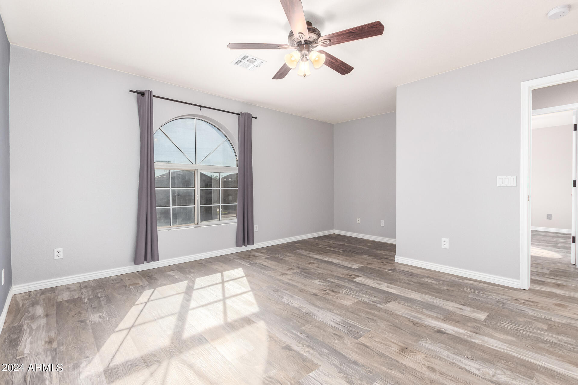 865 S CHATSWORTH Circle