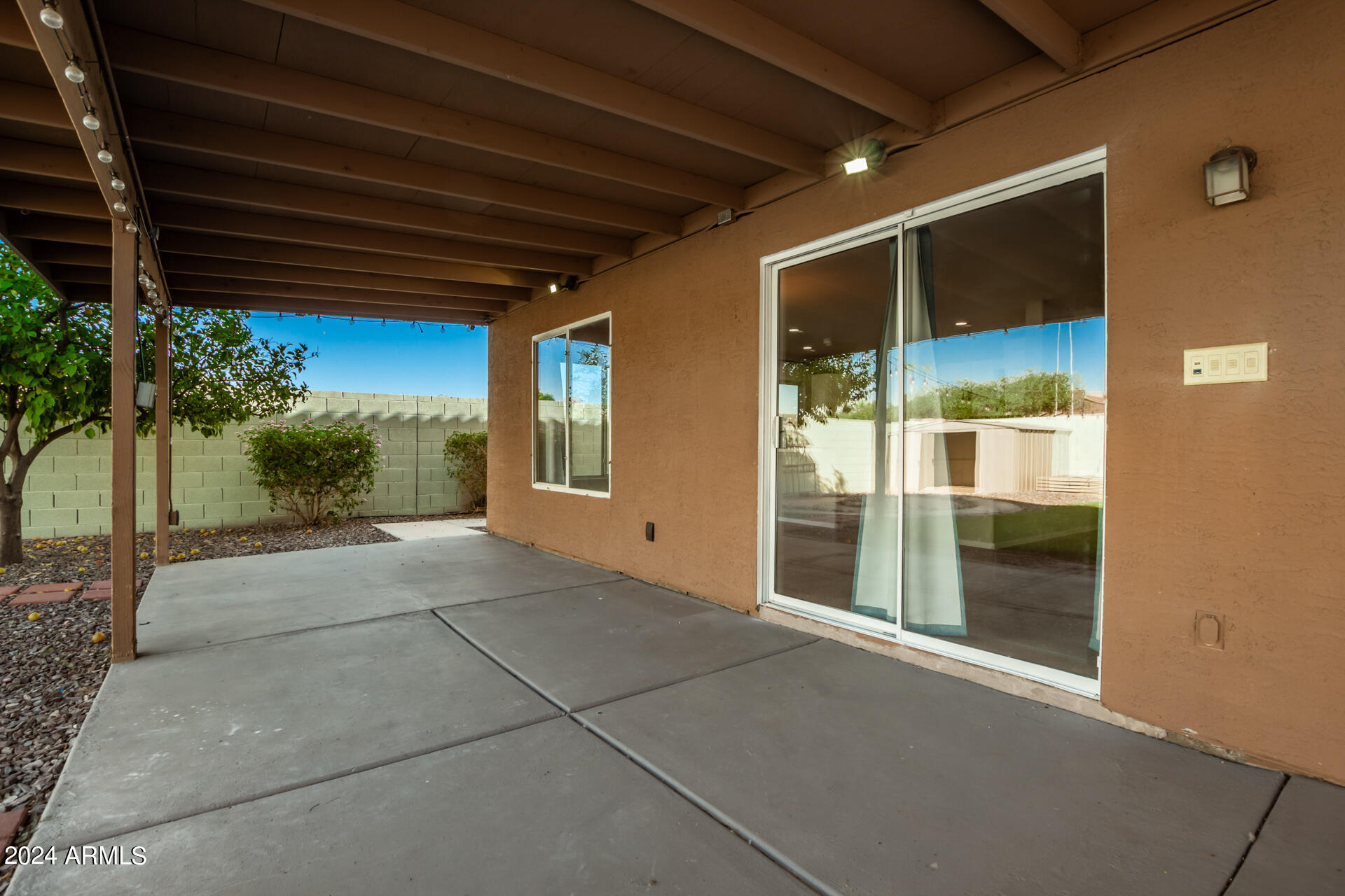 865 S CHATSWORTH Circle