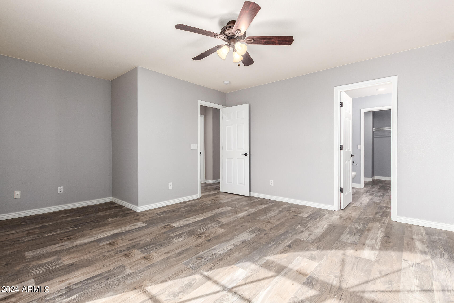 865 S CHATSWORTH Circle