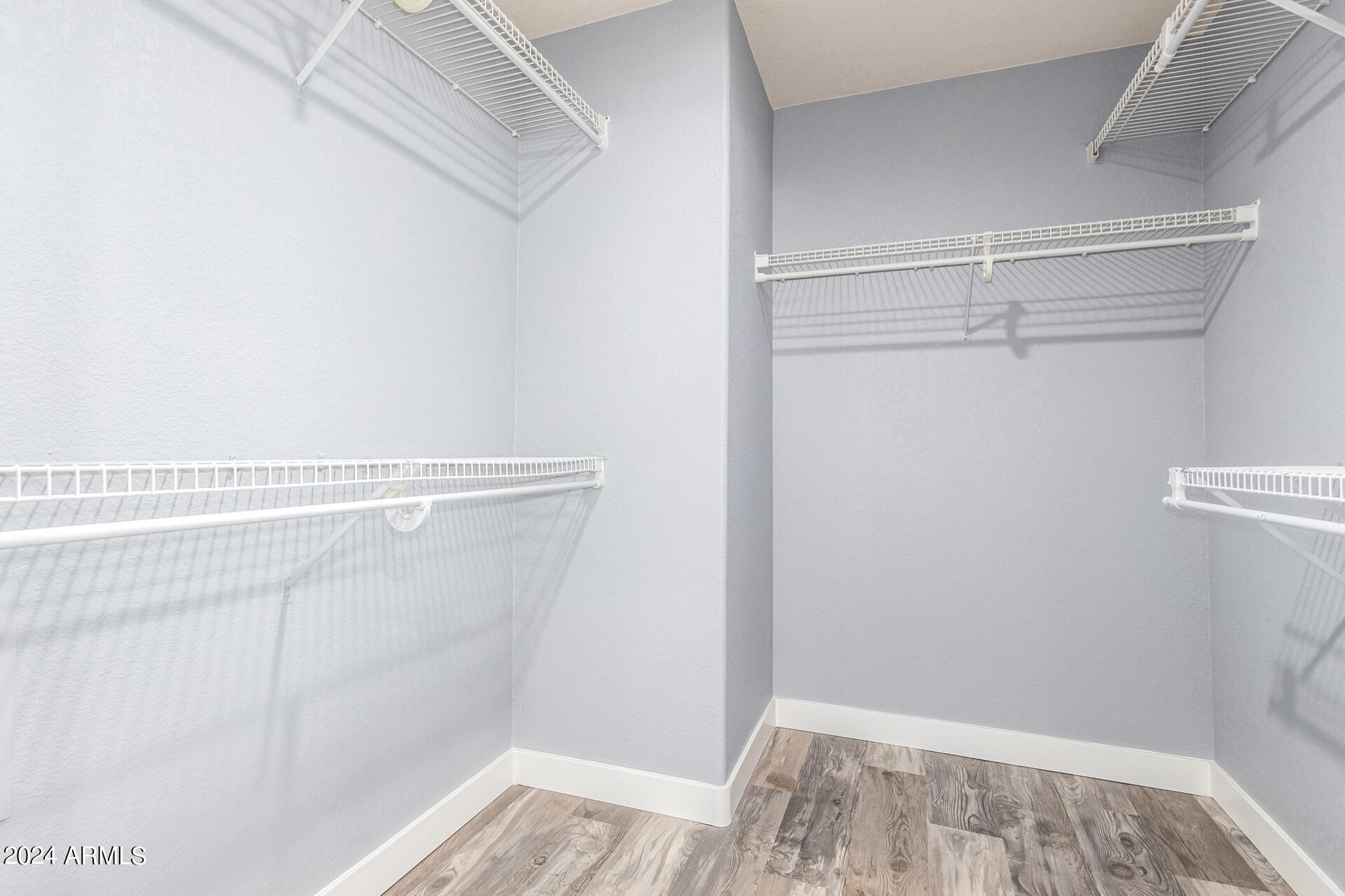 865 S CHATSWORTH Circle