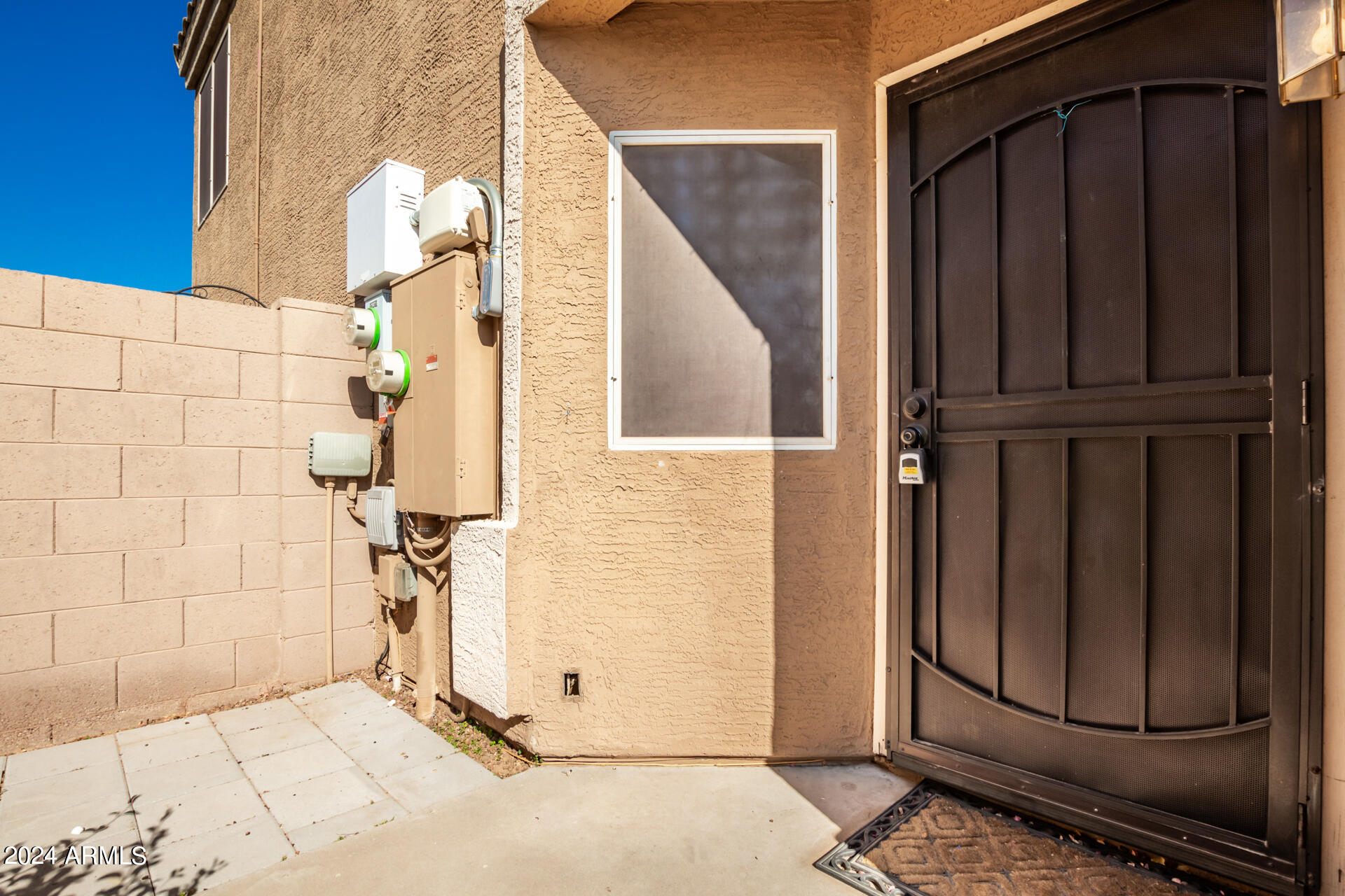 865 S CHATSWORTH Circle