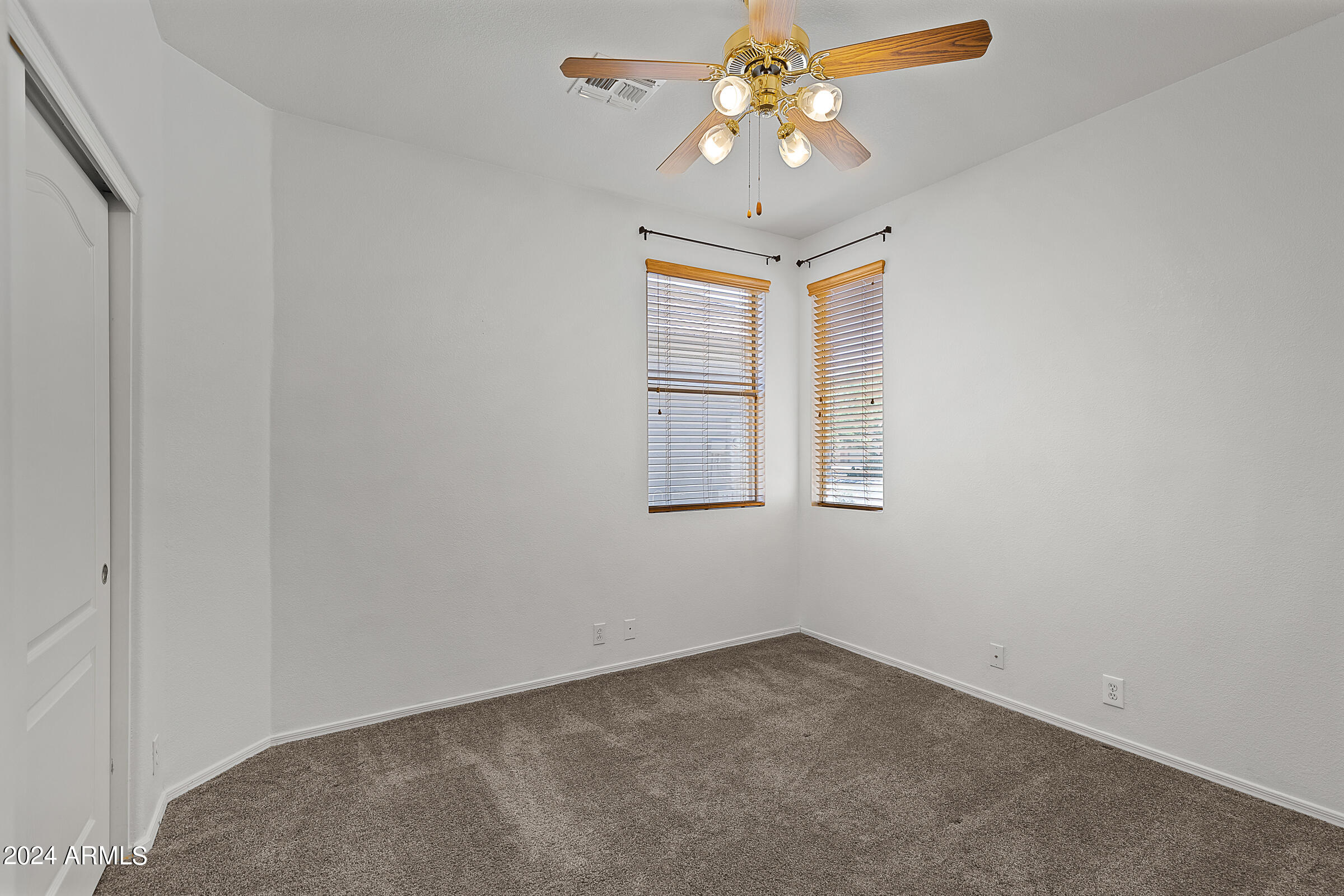 6590 E HACIENDA LA NORIA Lane