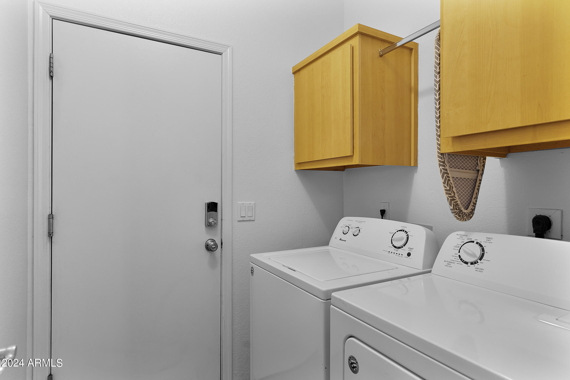 6590 E HACIENDA LA NORIA Lane