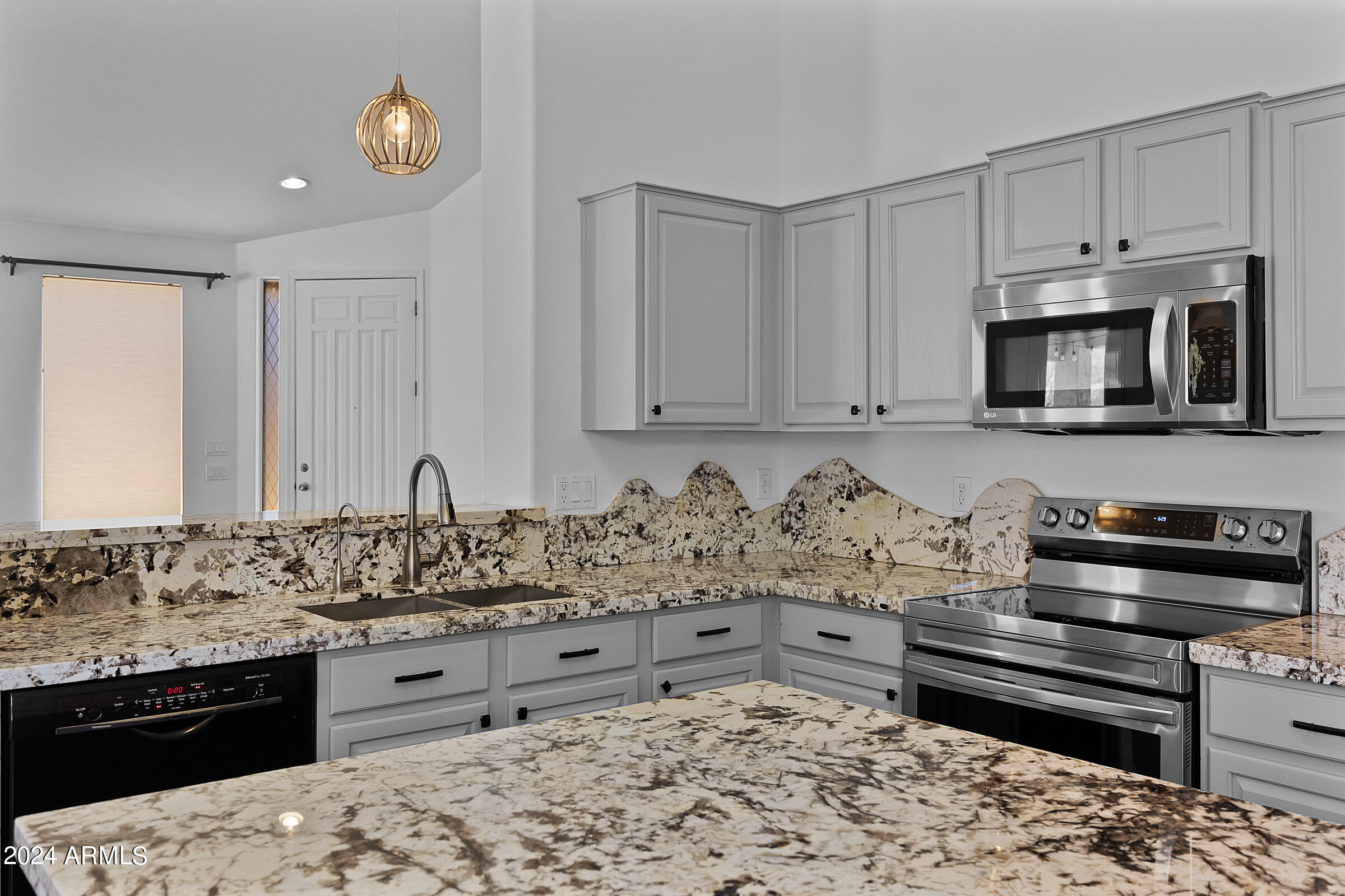 6590 E HACIENDA LA NORIA Lane