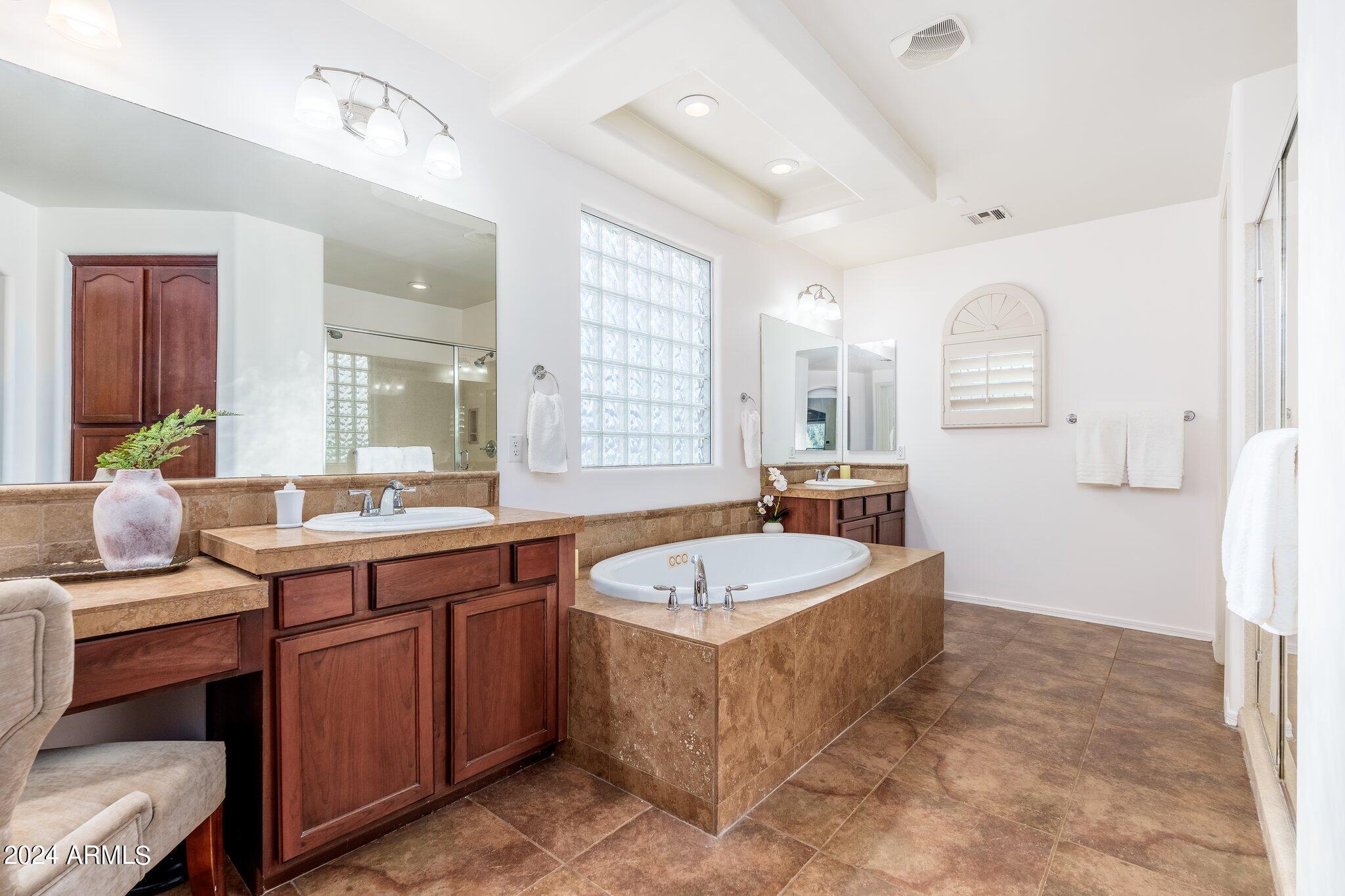 2269 E WISTERIA Drive