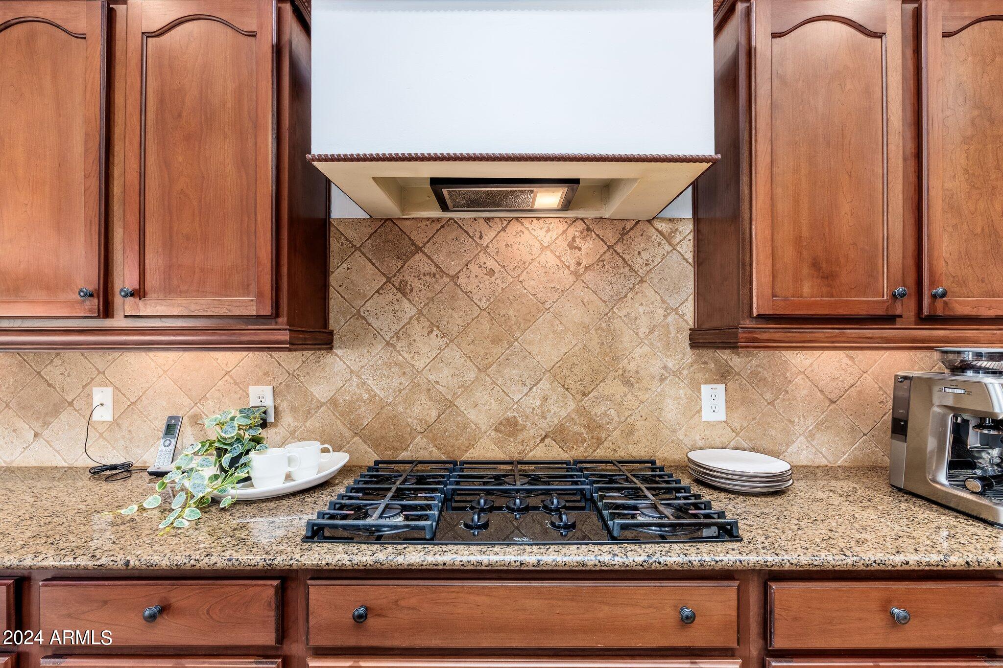 2269 E WISTERIA Drive