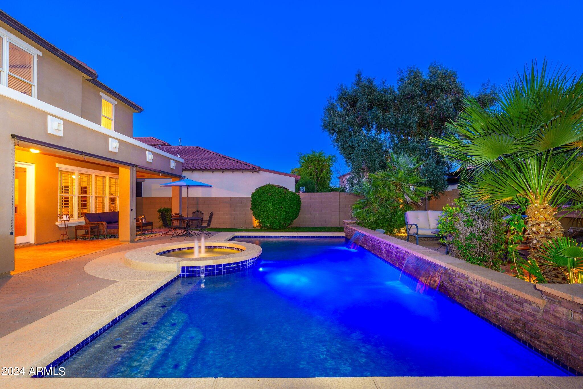 2269 E WISTERIA Drive