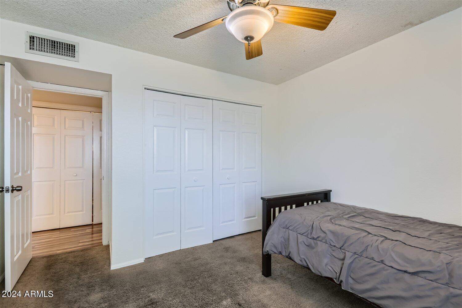 15608 N 38TH Place N