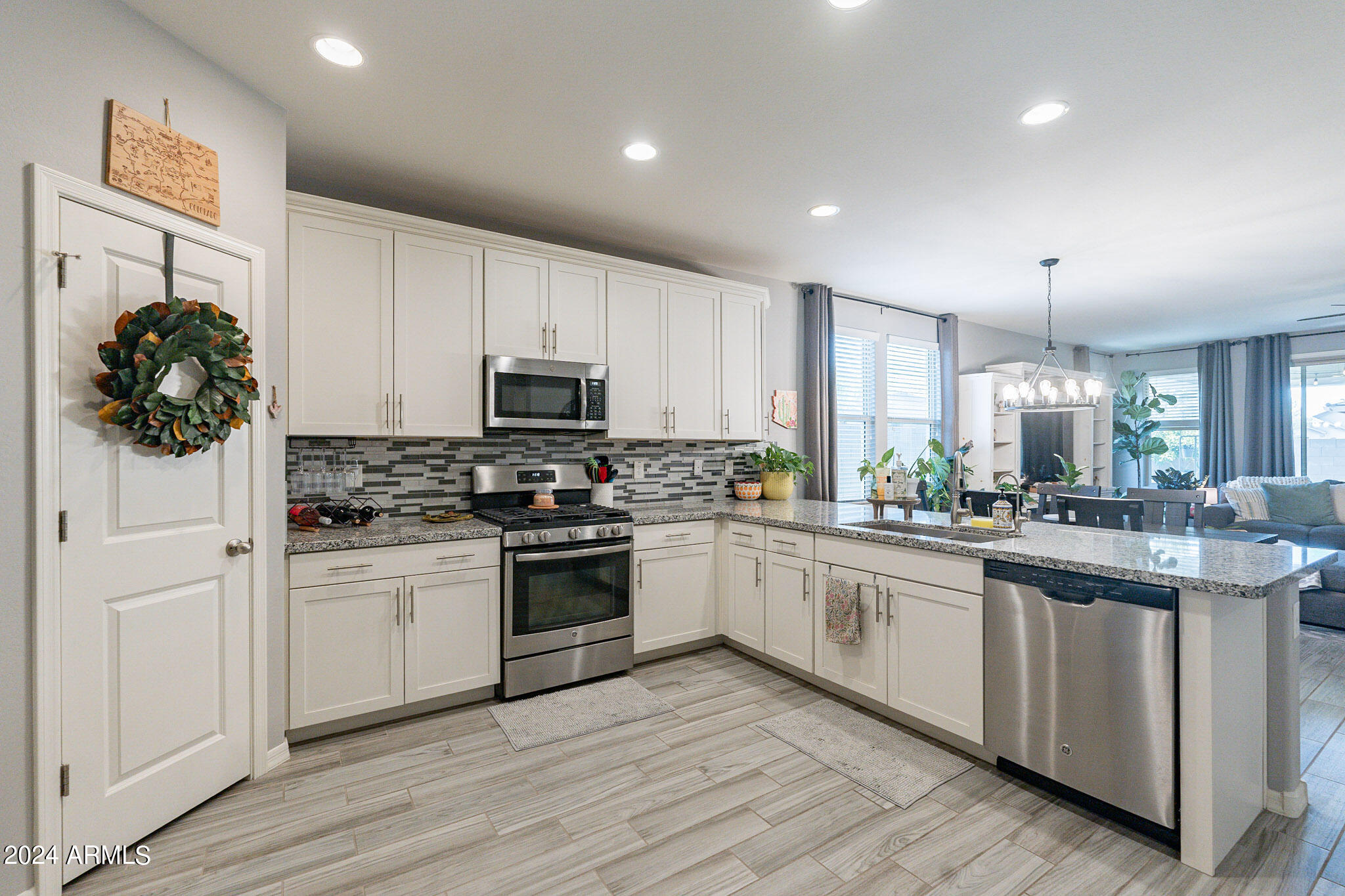 8523 W FLEETWOOD Lane