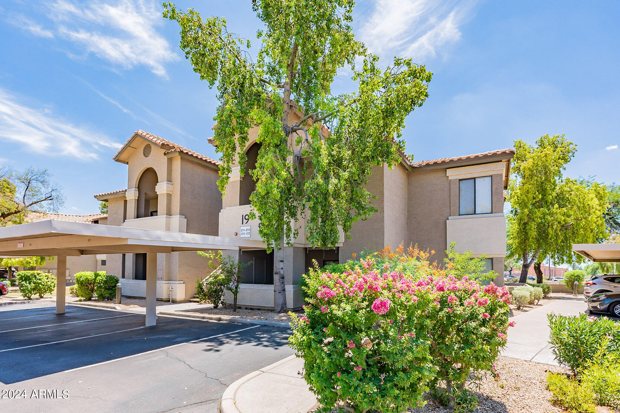 9600 N 96TH Street, 271