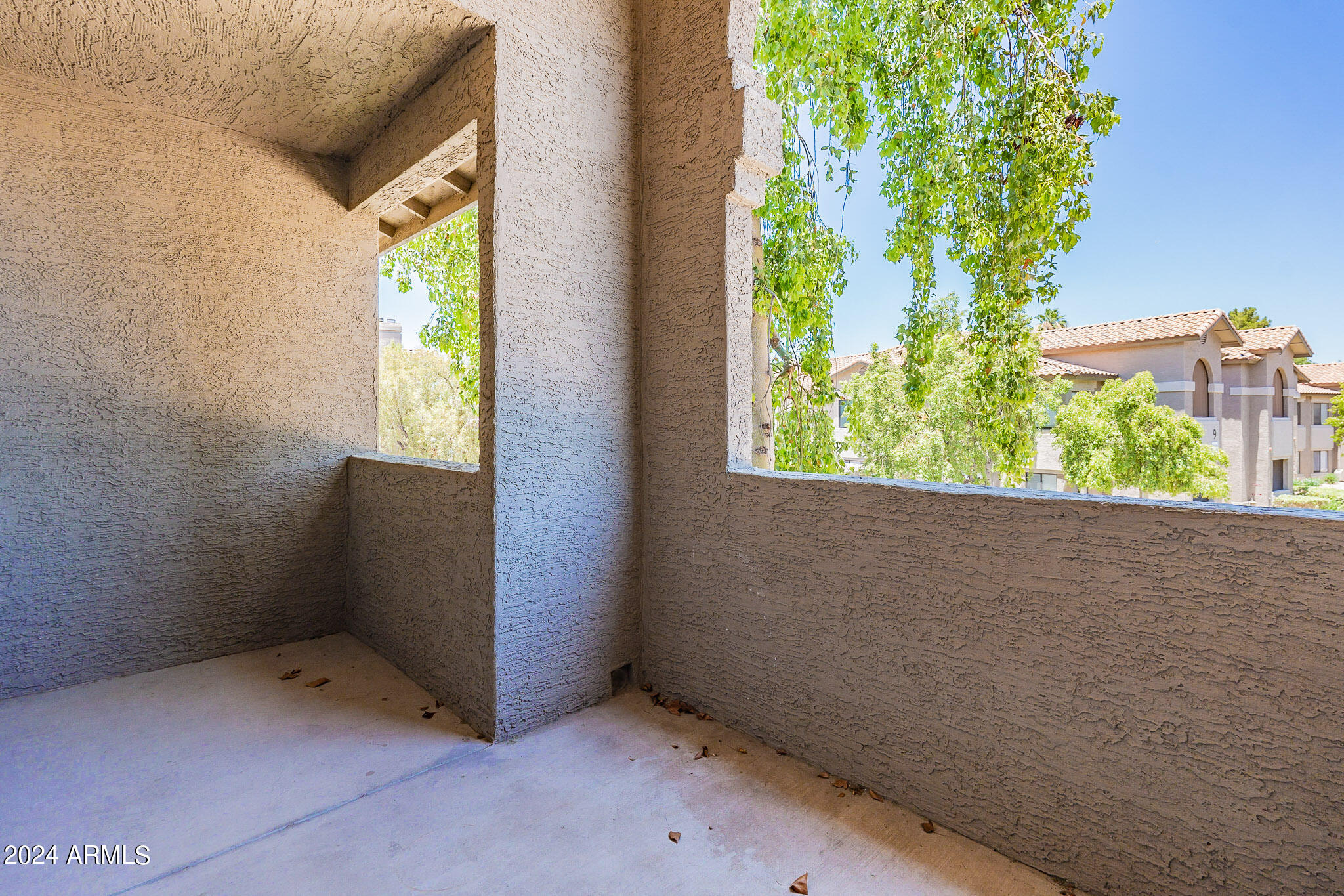 9600 N 96TH Street, 271