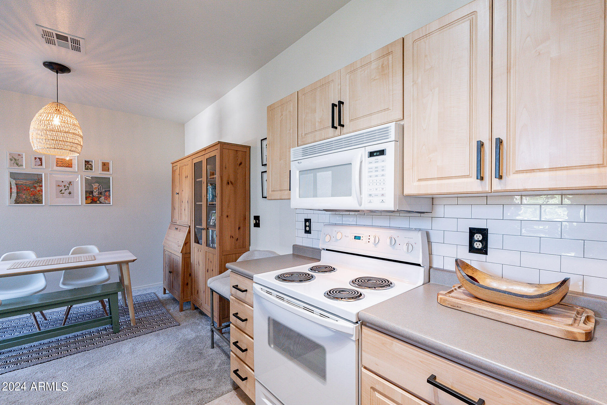 9600 N 96TH Street, 271