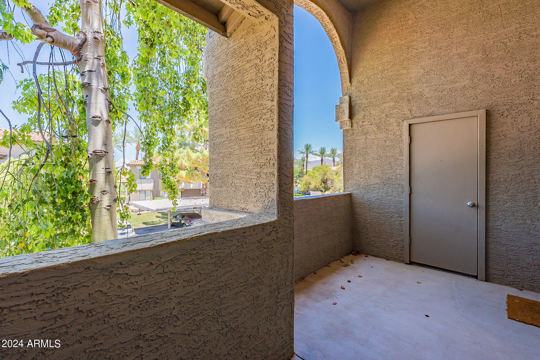 9600 N 96TH Street, 271