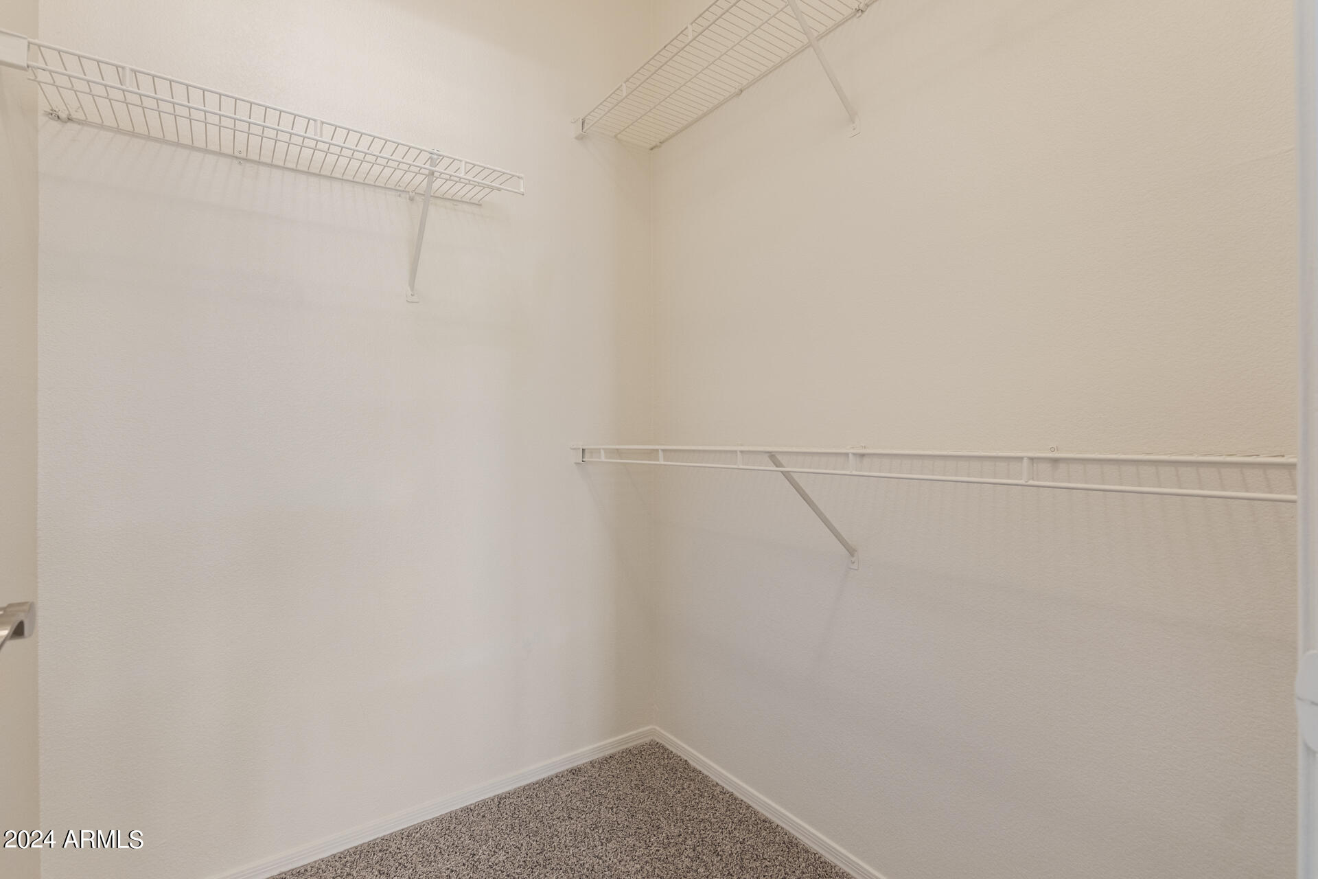 3830 E LAKEWOOD Parkway, 2123