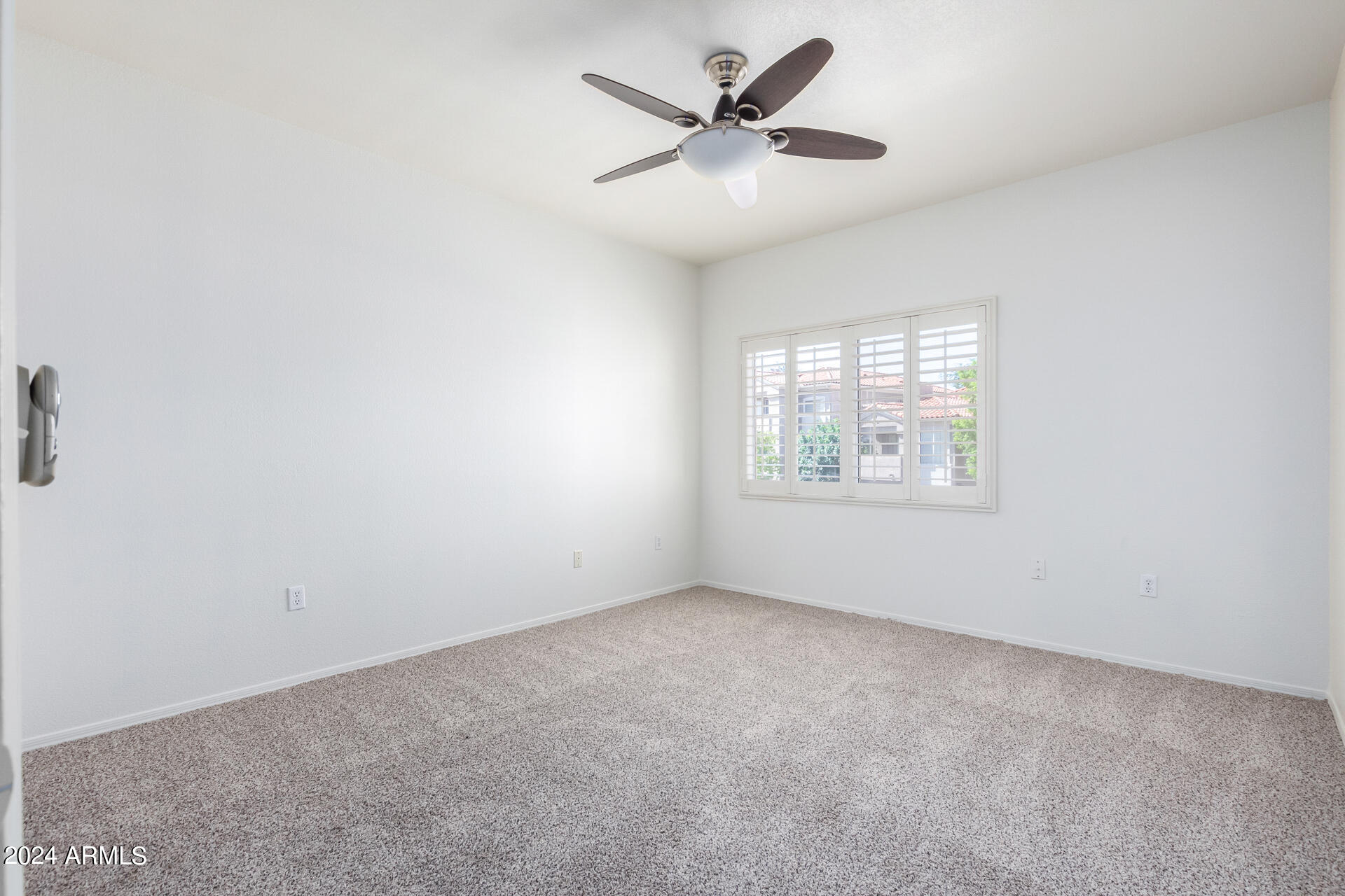 3830 E LAKEWOOD Parkway, 2123