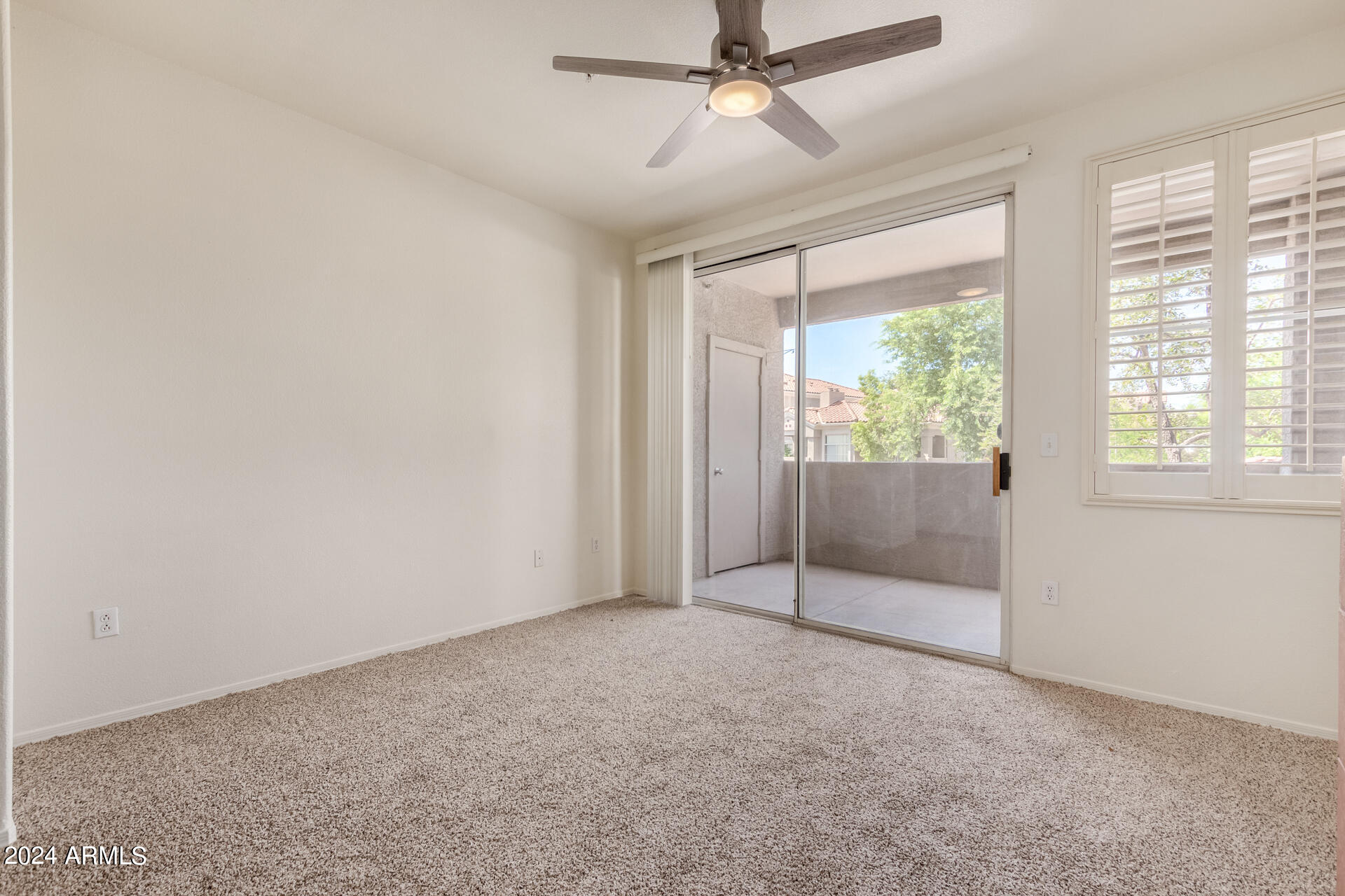 3830 E LAKEWOOD Parkway, 2123
