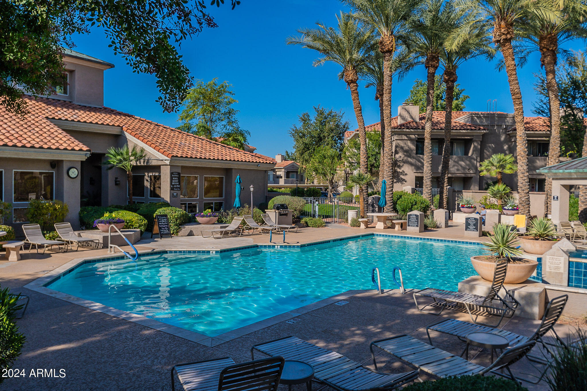 3830 E LAKEWOOD Parkway, 2123