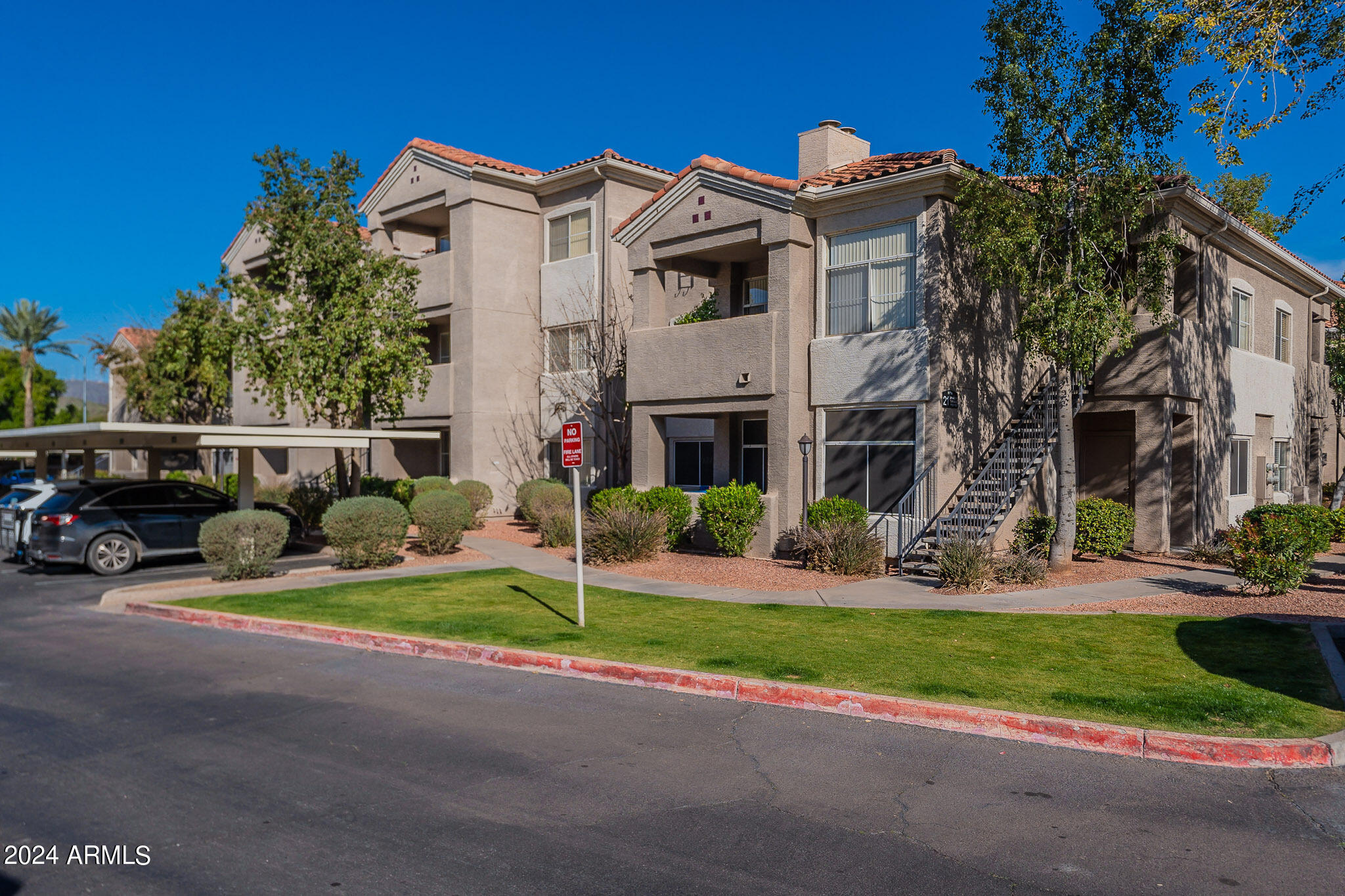 3830 E LAKEWOOD Parkway, 2123