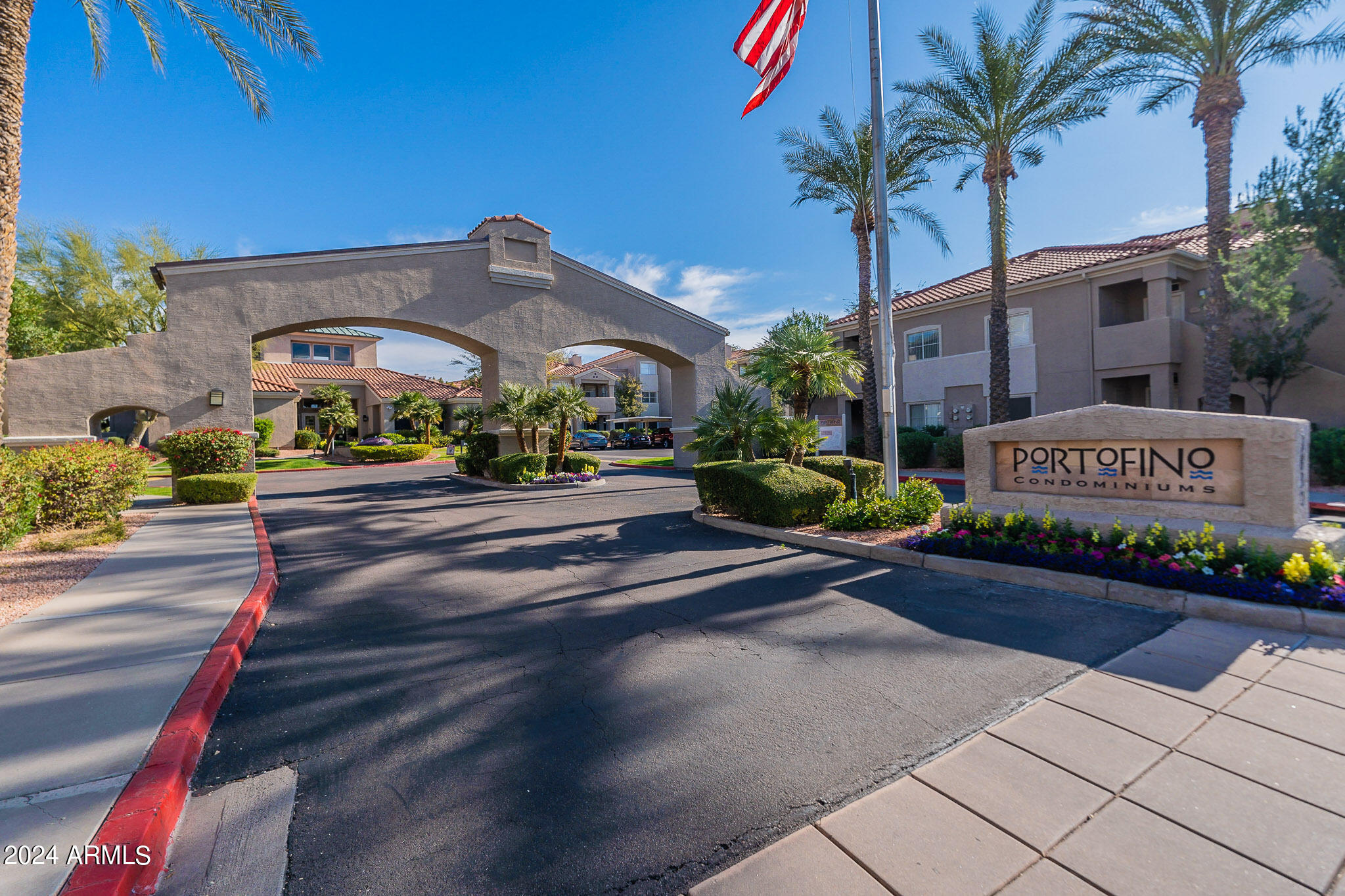 3830 E LAKEWOOD Parkway, 2123