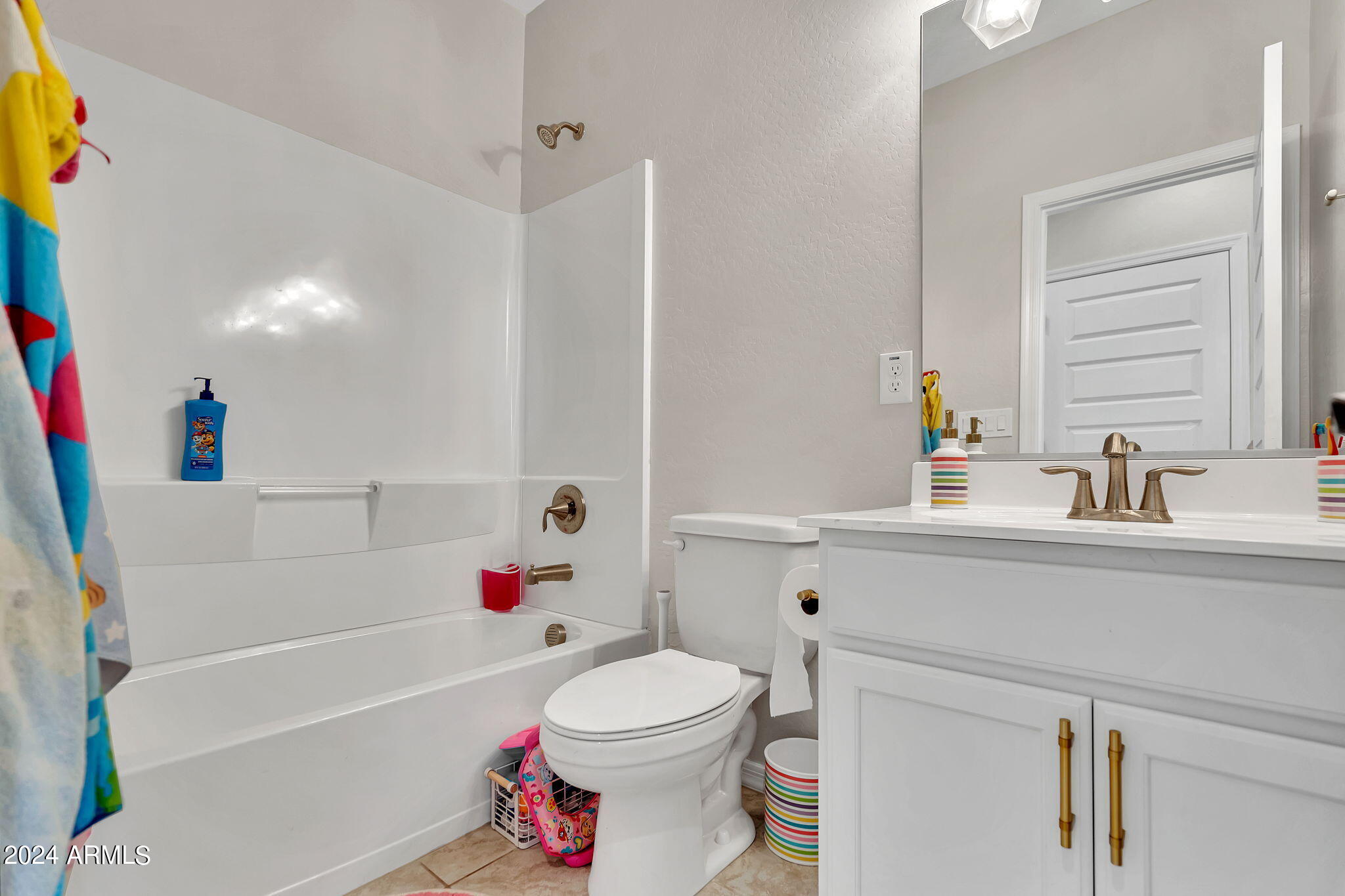 14219 W Hackamore Drive