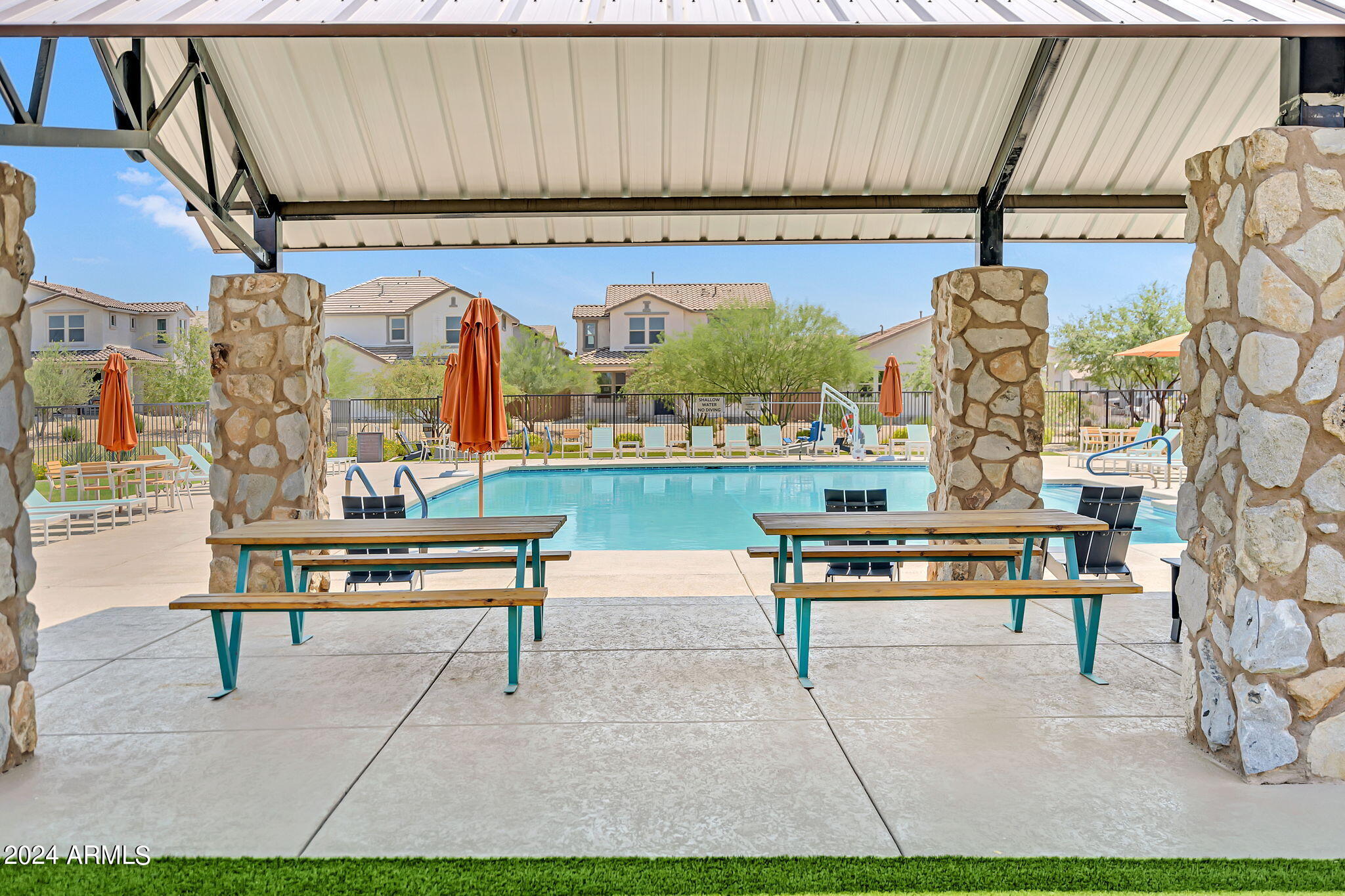 14219 W Hackamore Drive