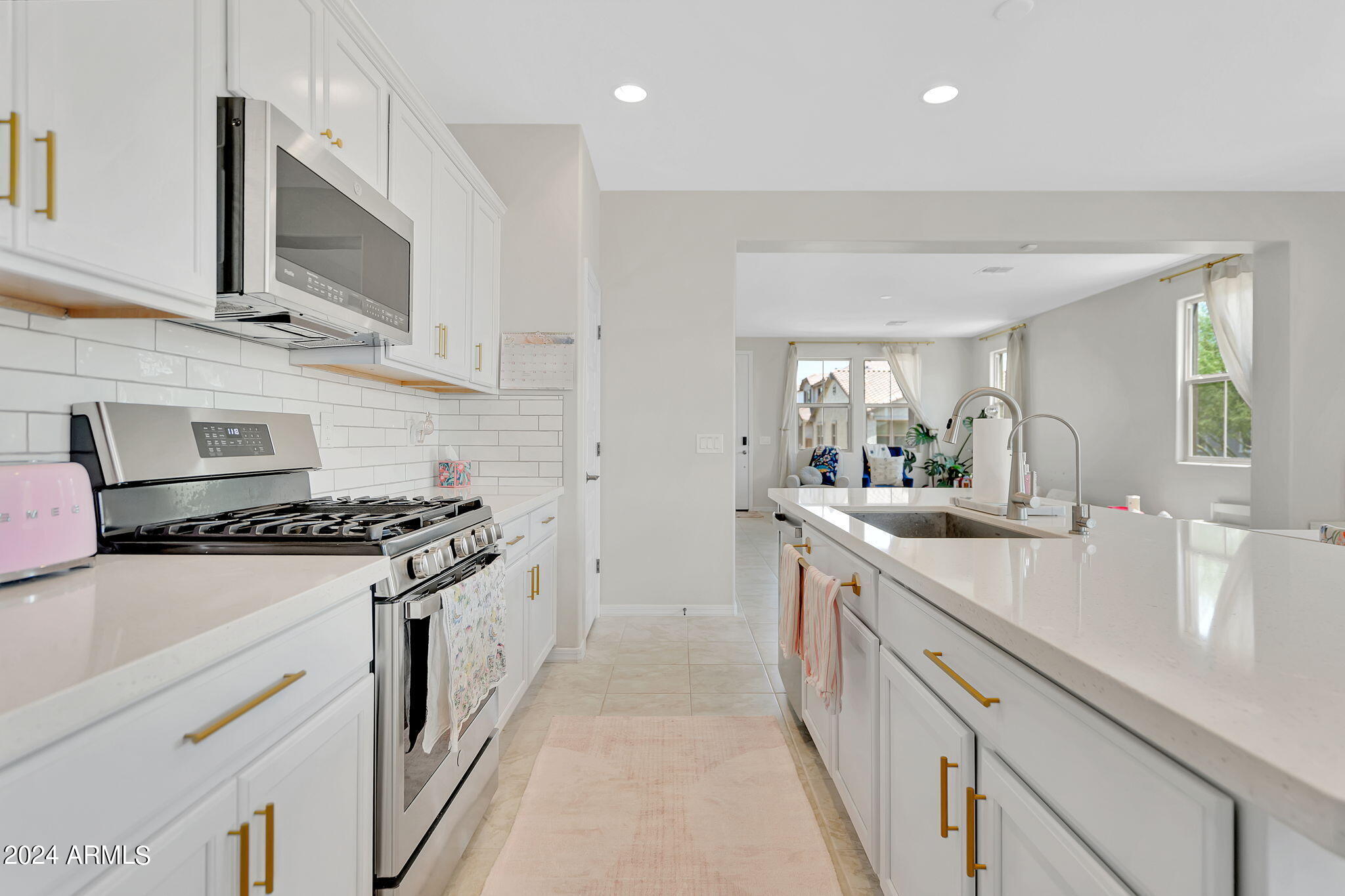 14219 W Hackamore Drive