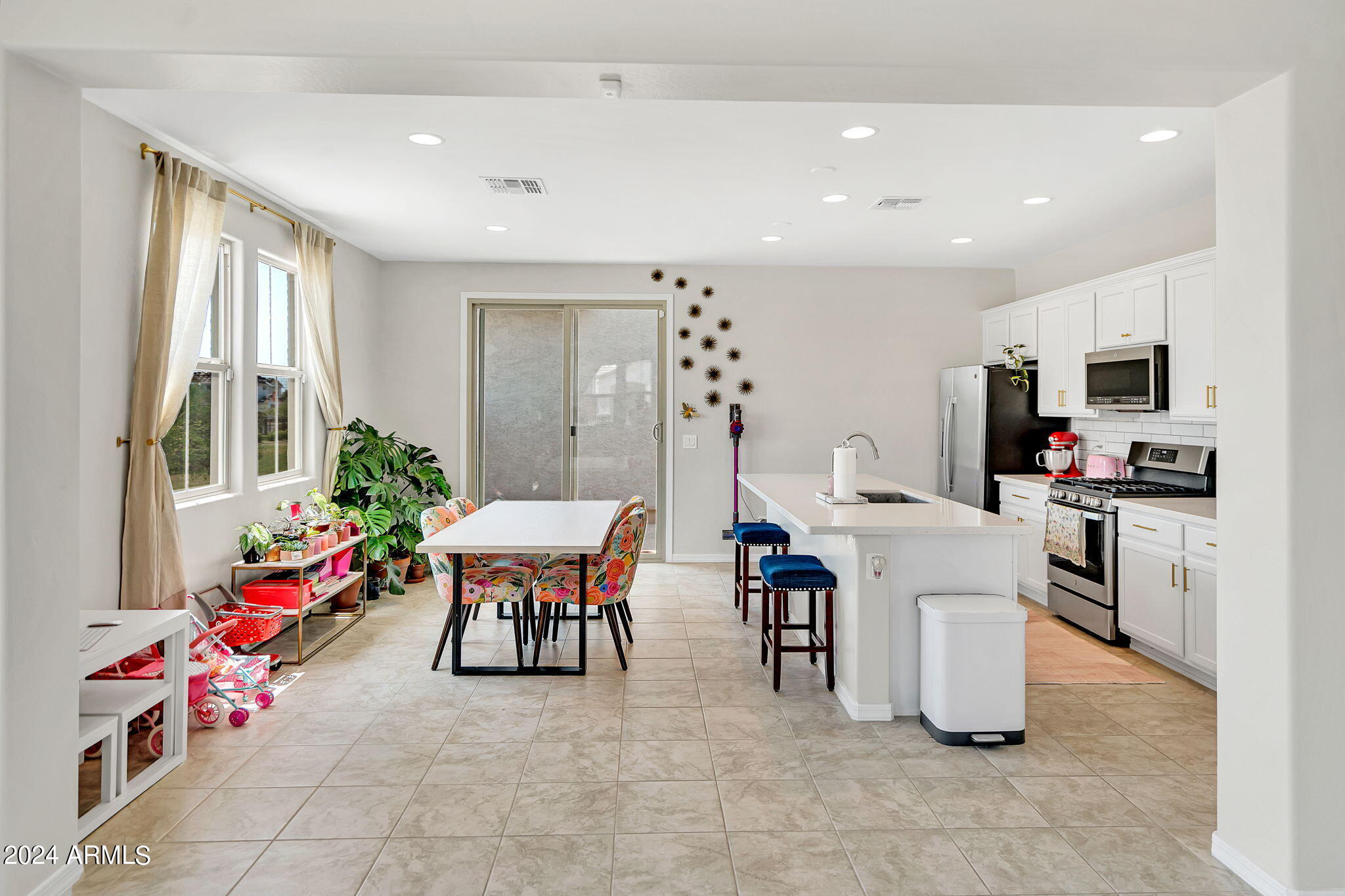 14219 W Hackamore Drive