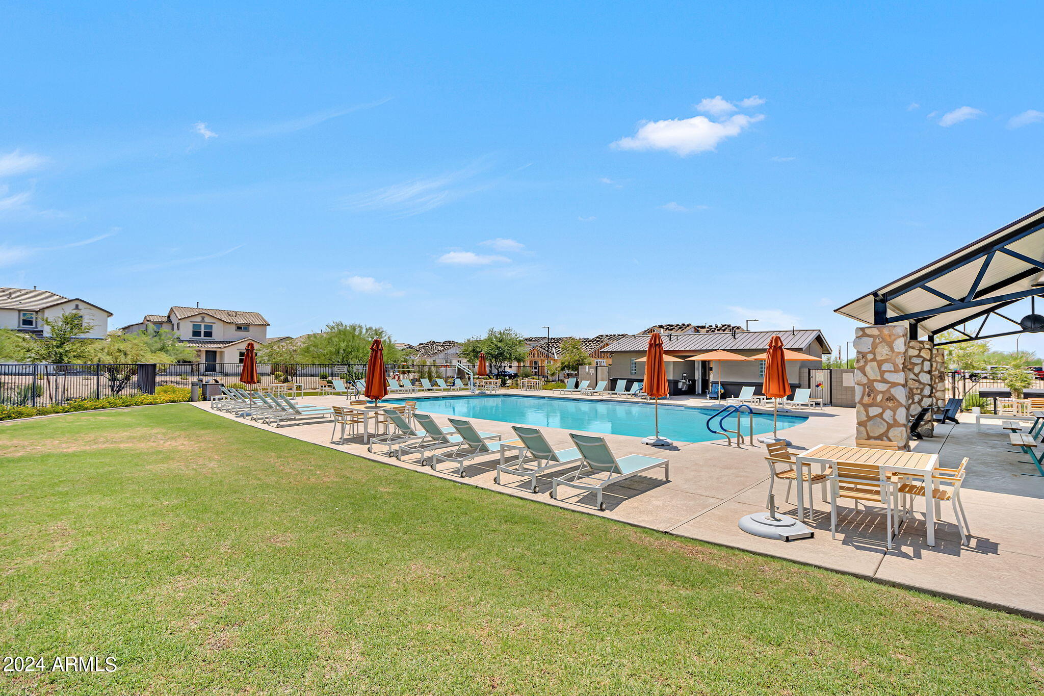 14219 W Hackamore Drive