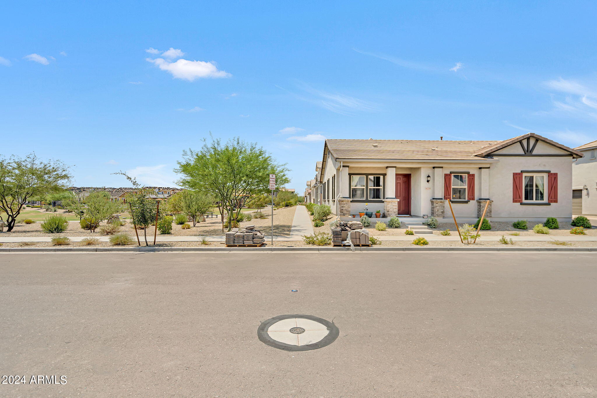 14219 W Hackamore Drive