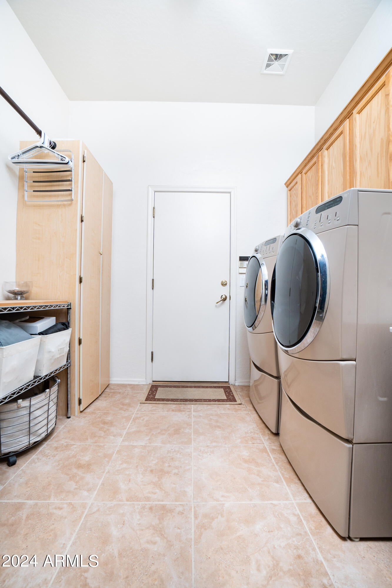 7517 E Tyndall Circle