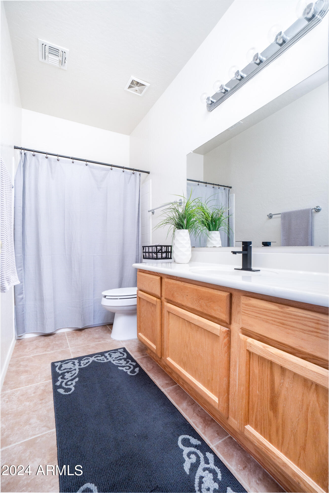 7517 E Tyndall Circle