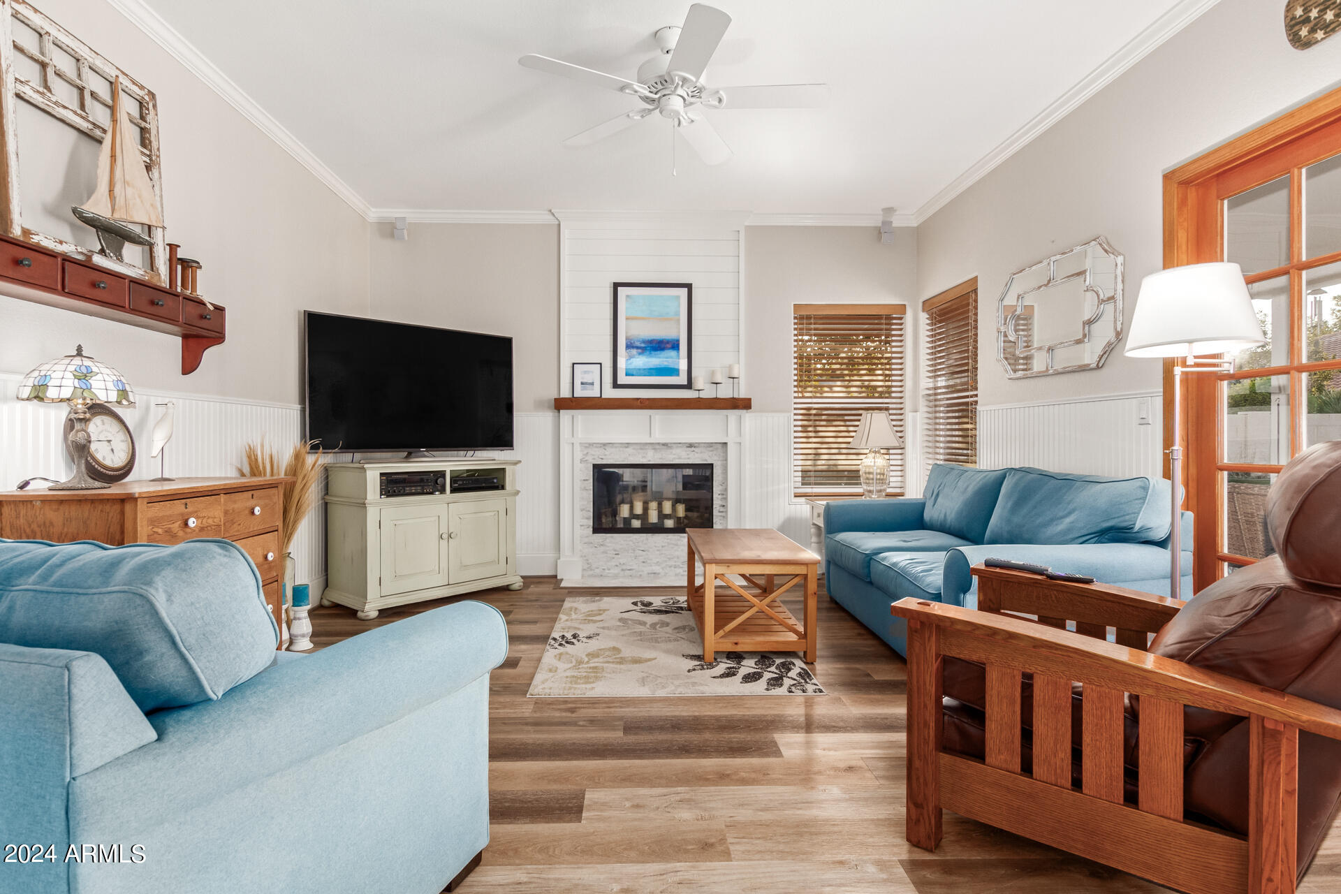 1964 E PALOMINO Drive