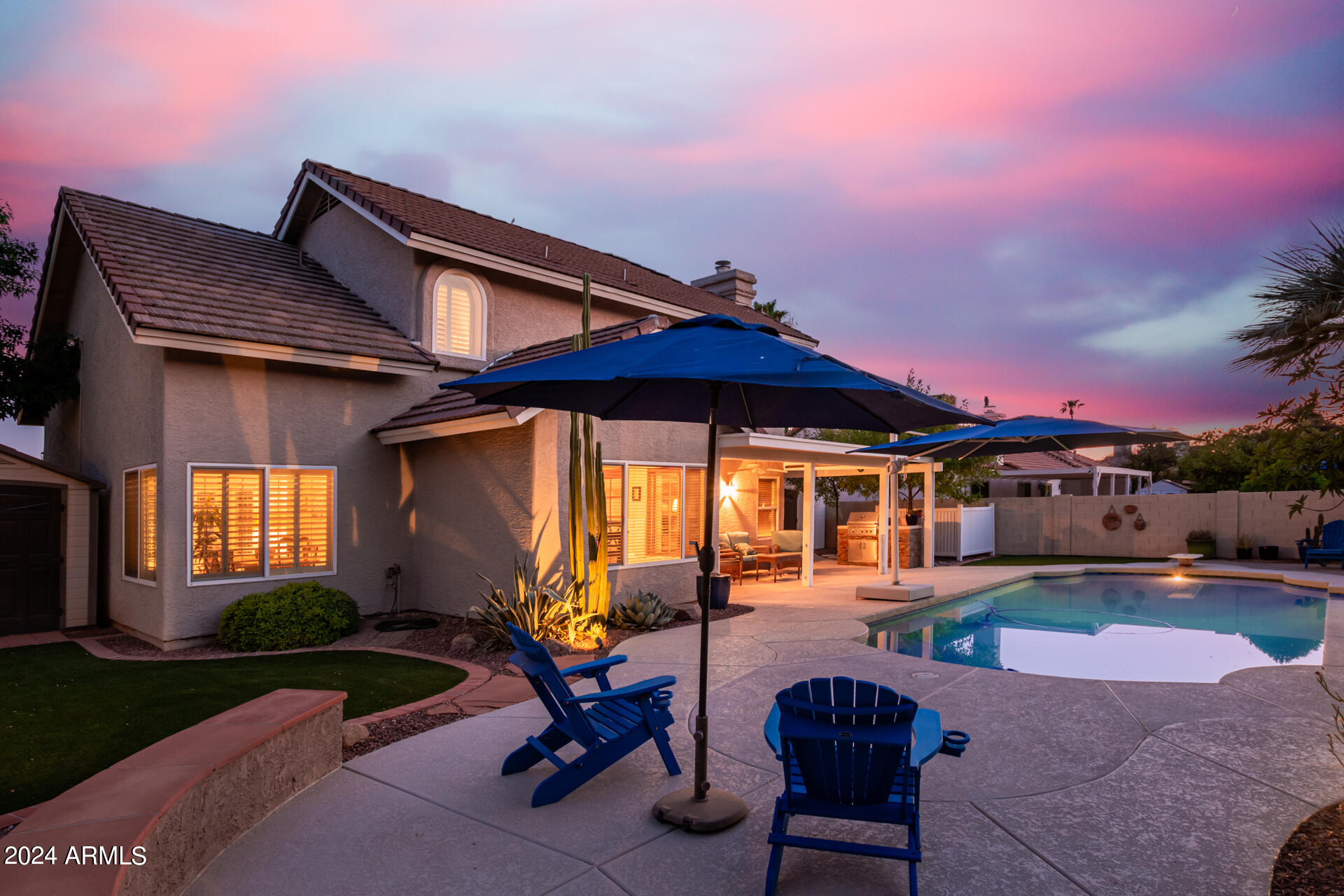 1964 E PALOMINO Drive