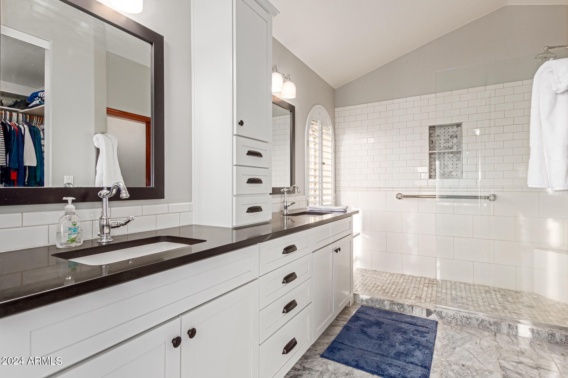 1964 E PALOMINO Drive