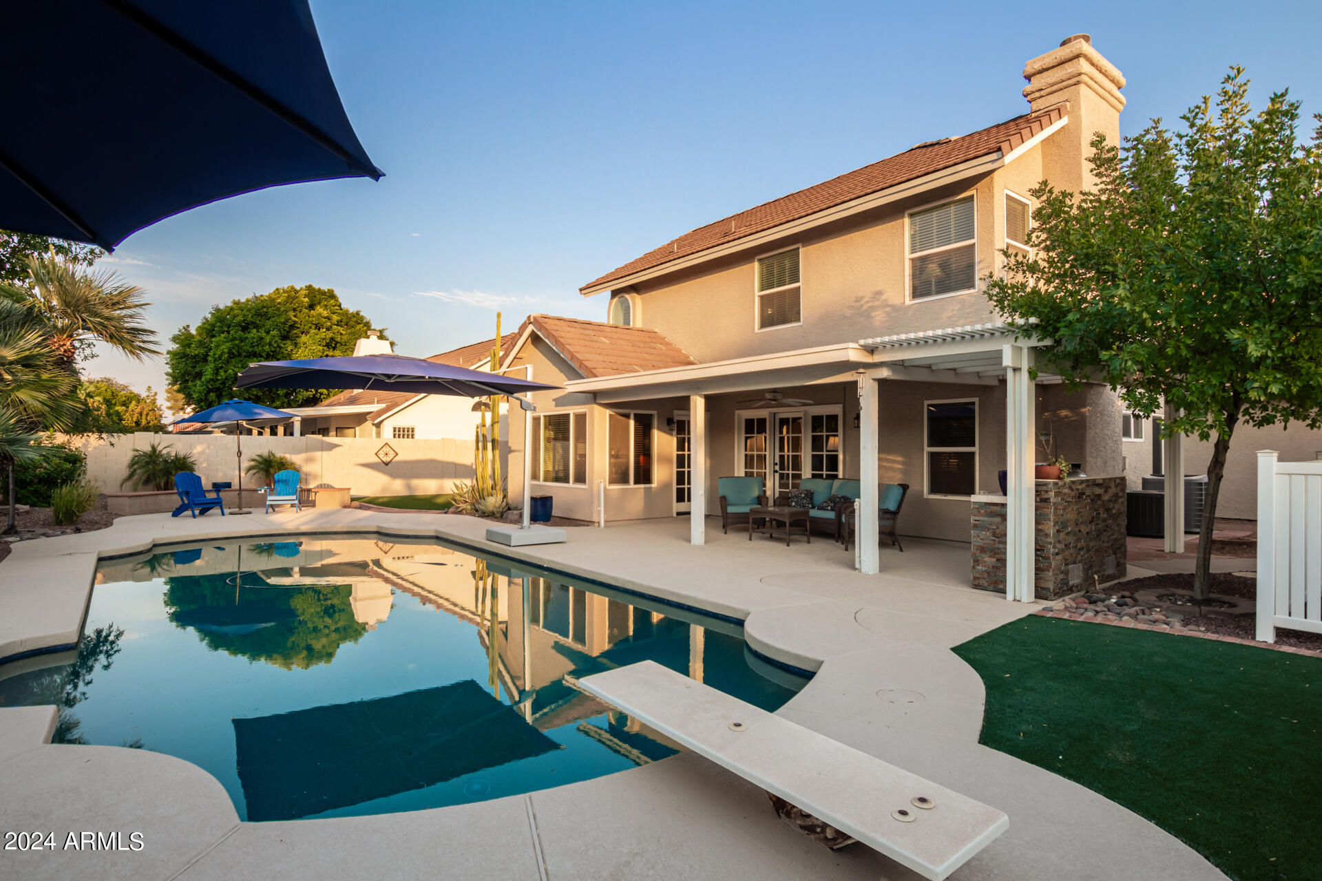 1964 E PALOMINO Drive