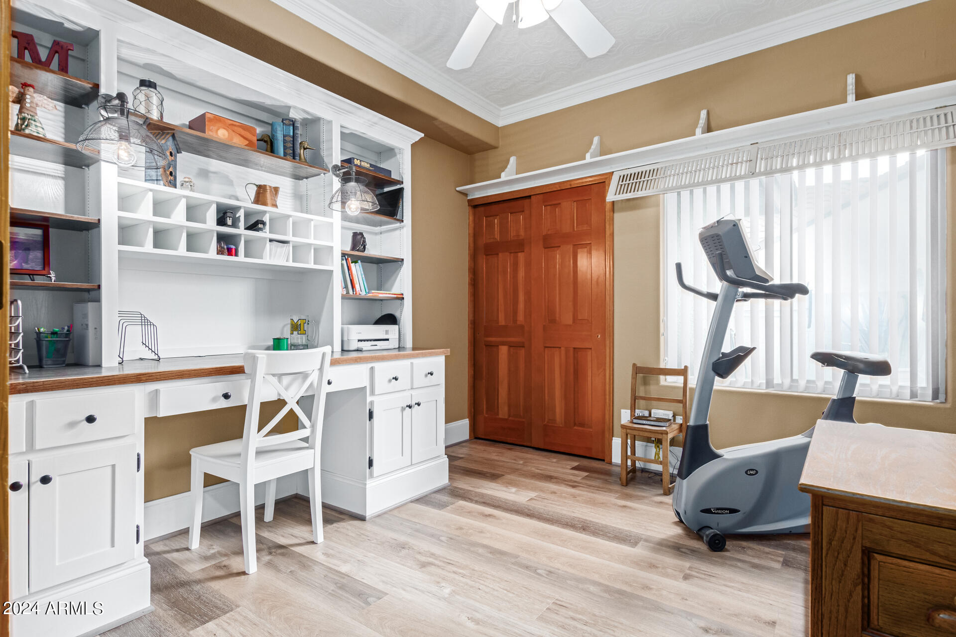 1964 E PALOMINO Drive