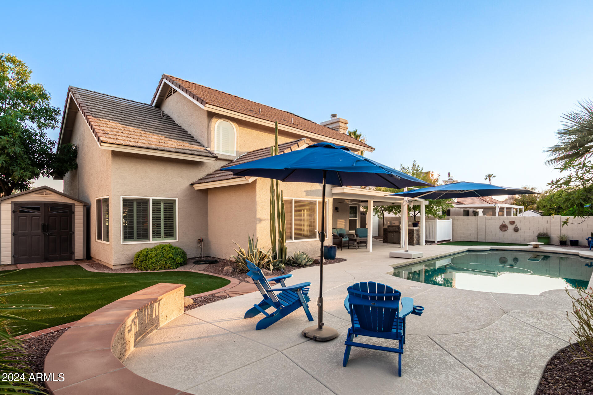 1964 E PALOMINO Drive