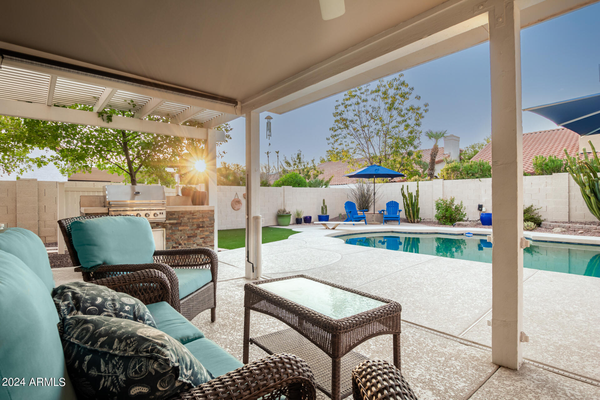 1964 E PALOMINO Drive