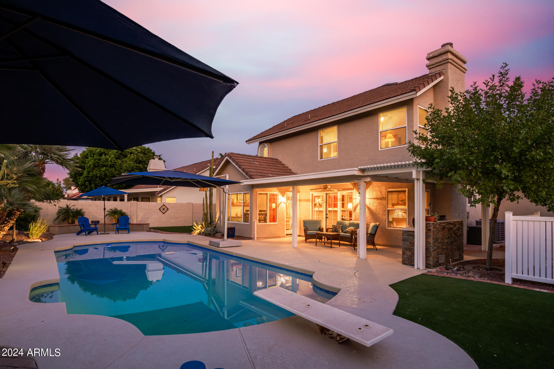 1964 E PALOMINO Drive