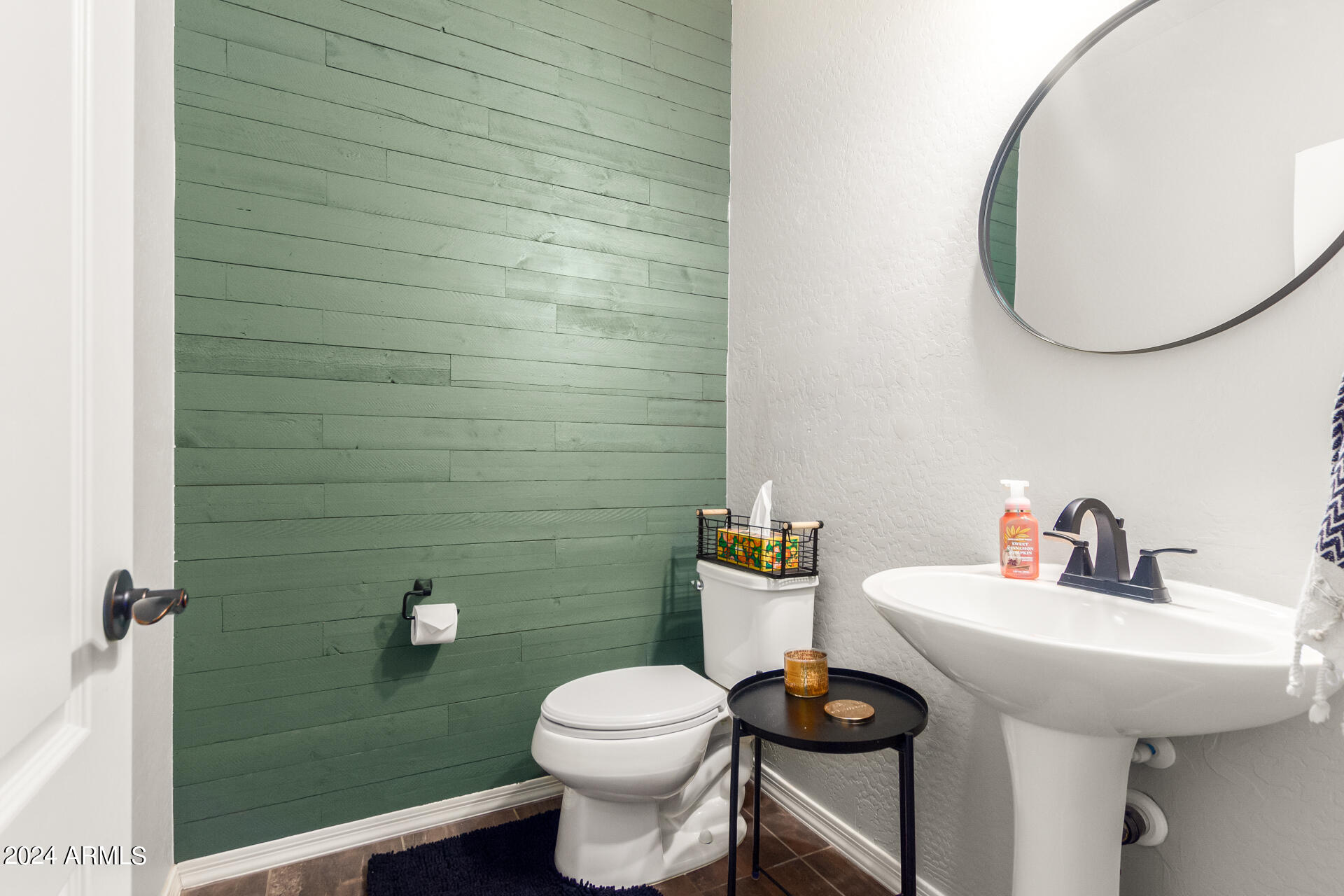 22218 E CHERRYWOOD Drive