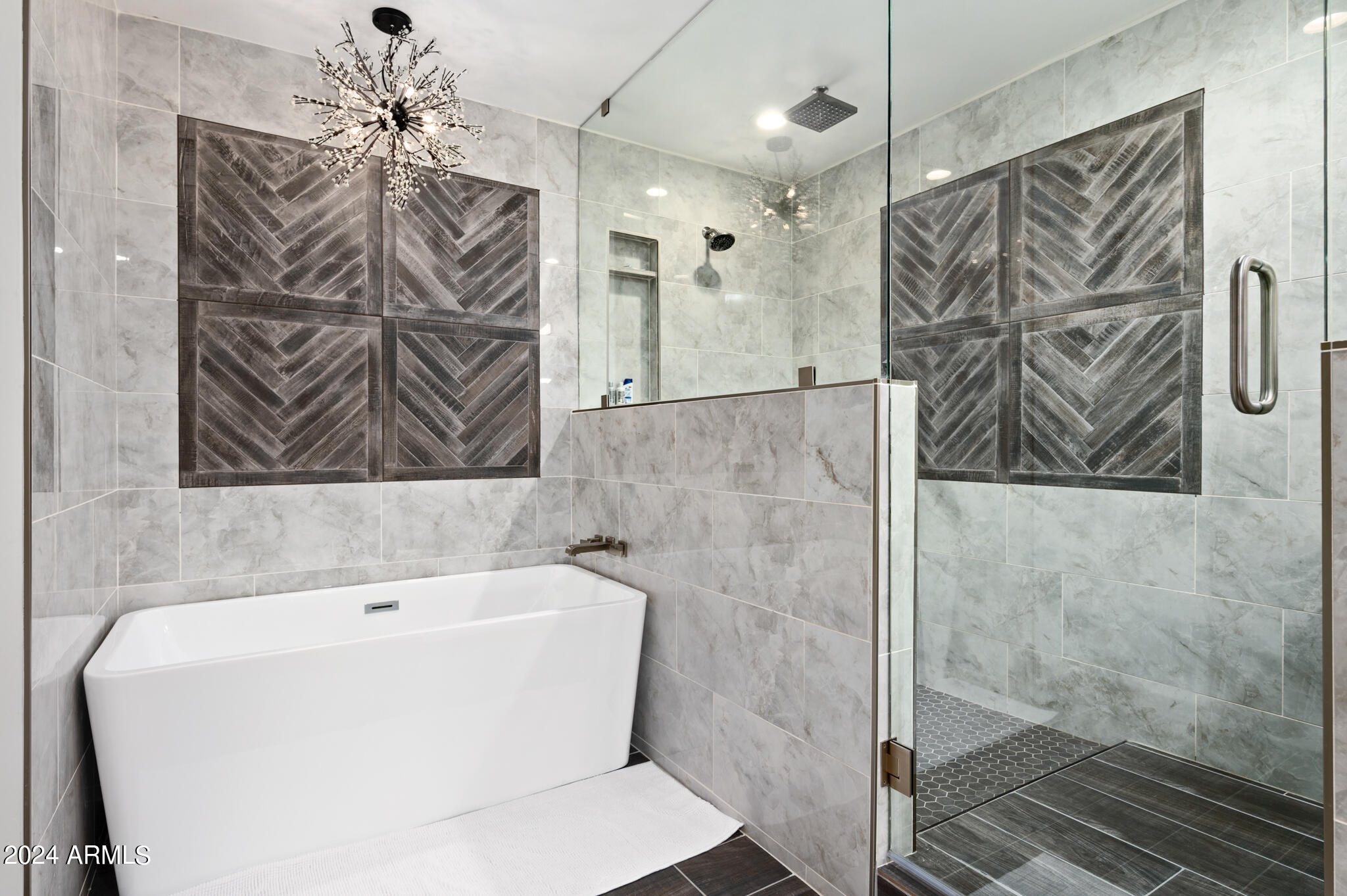 8188 E DEL CAVERNA Drive