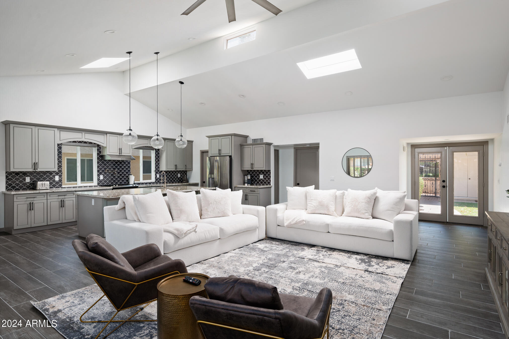 8188 E DEL CAVERNA Drive