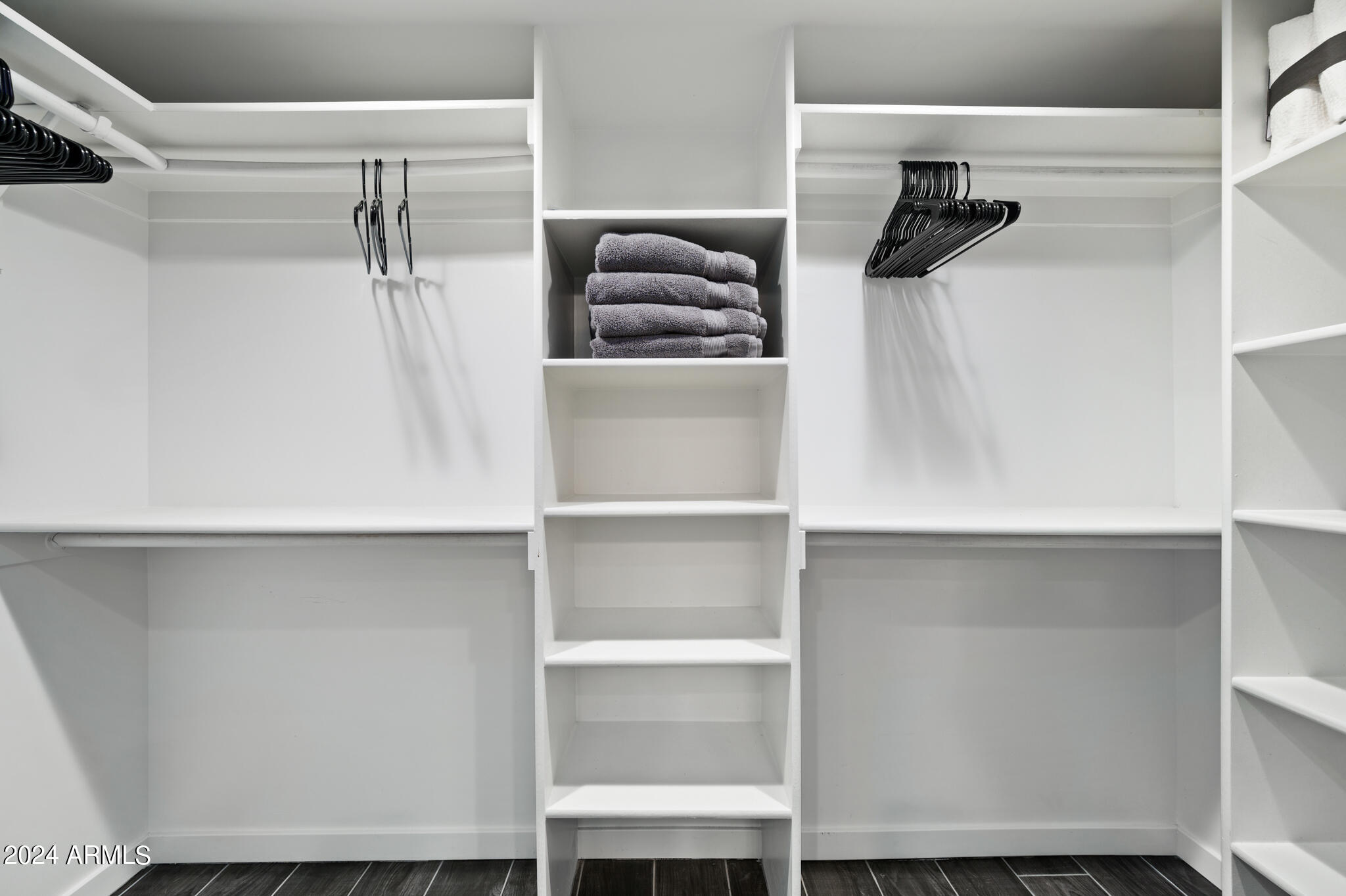 8188 E DEL CAVERNA Drive