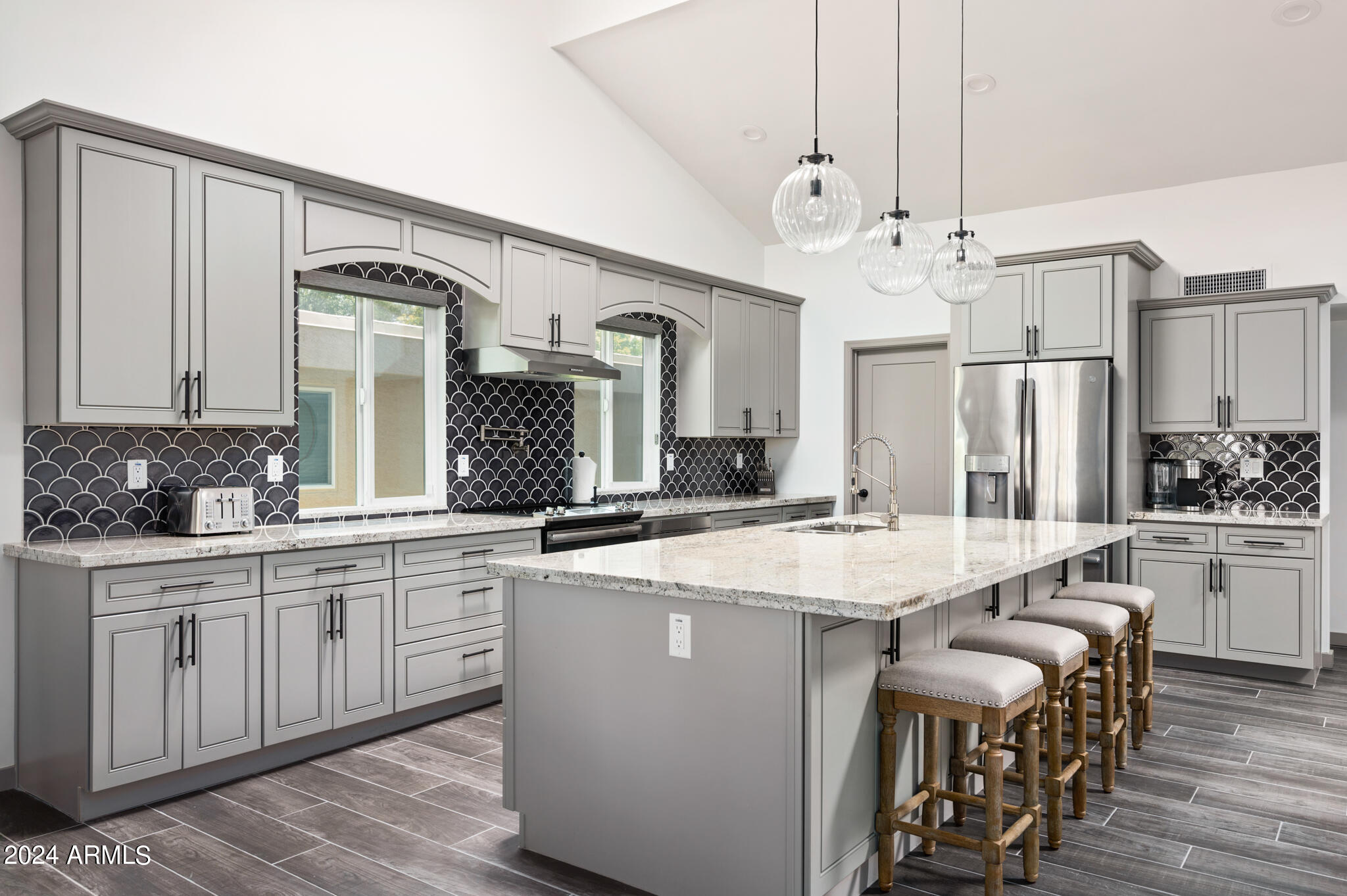 8188 E DEL CAVERNA Drive