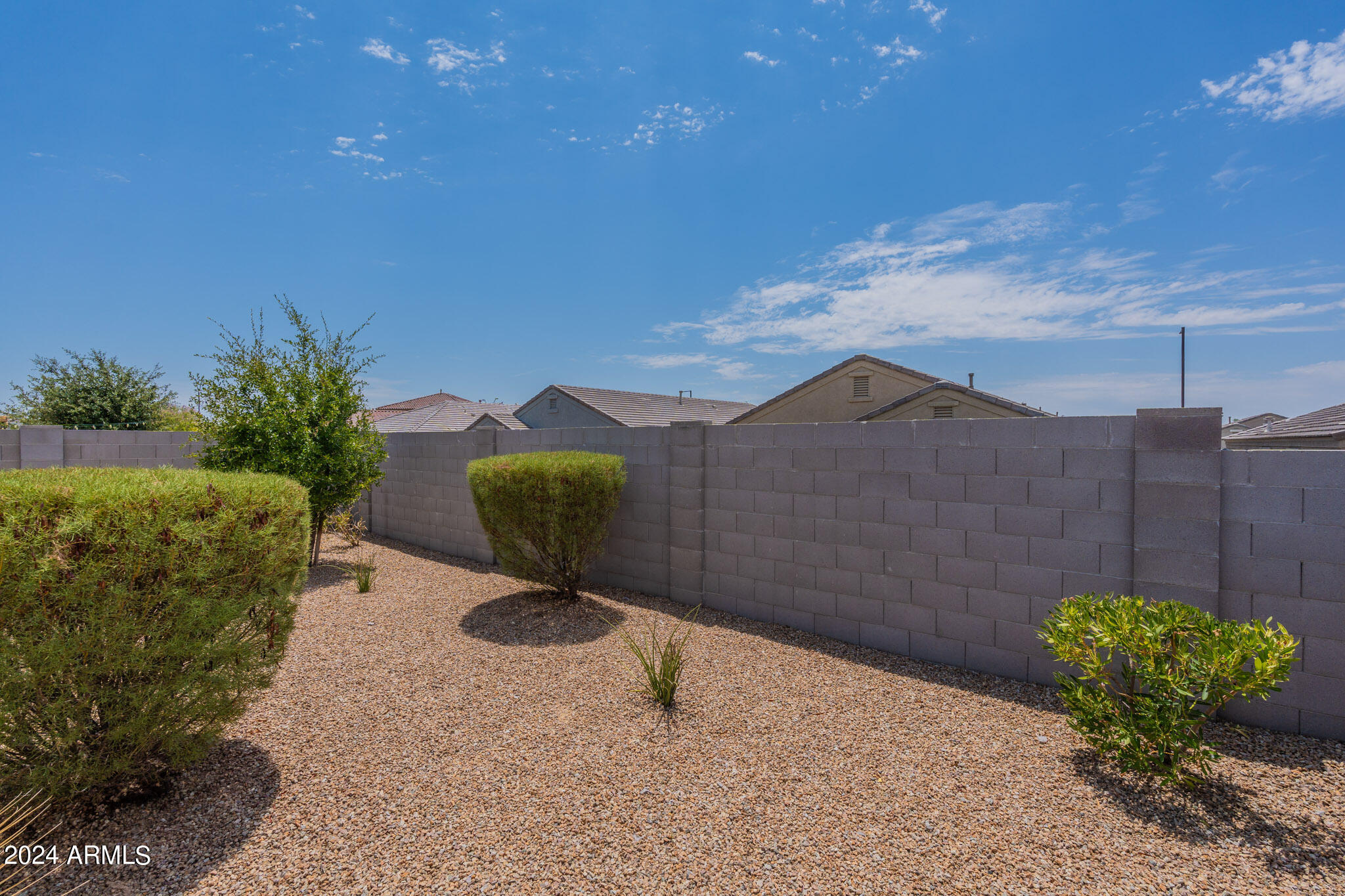 30897 W PICADILLY Road