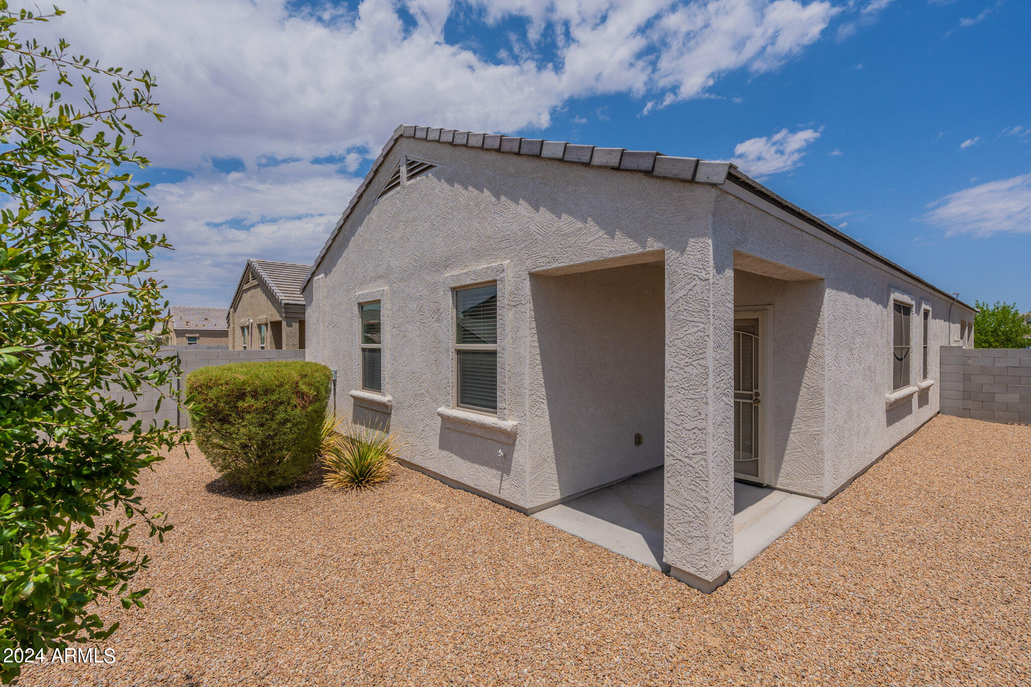 30897 W PICADILLY Road