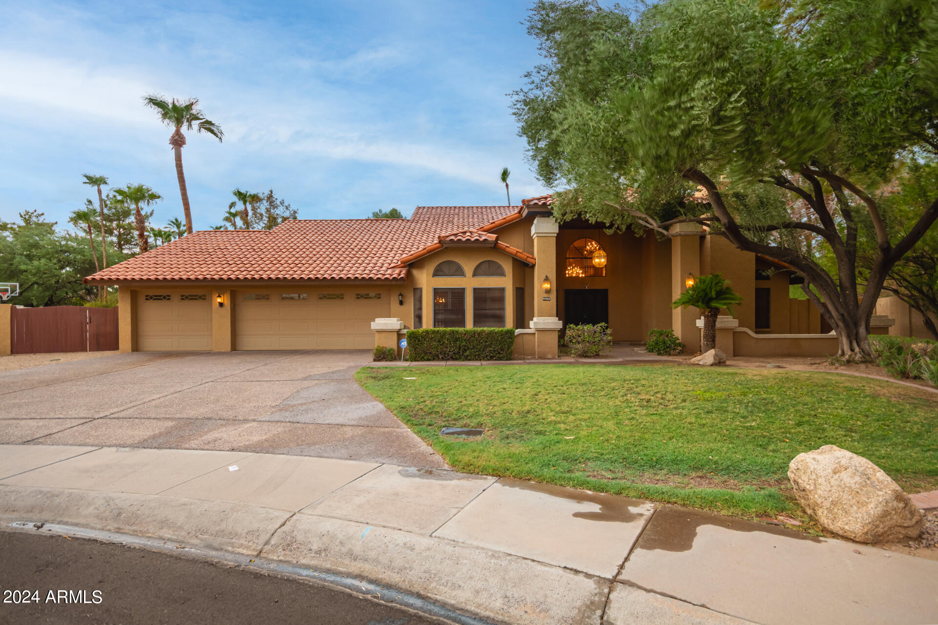 9862 E SAN SALVADOR Drive