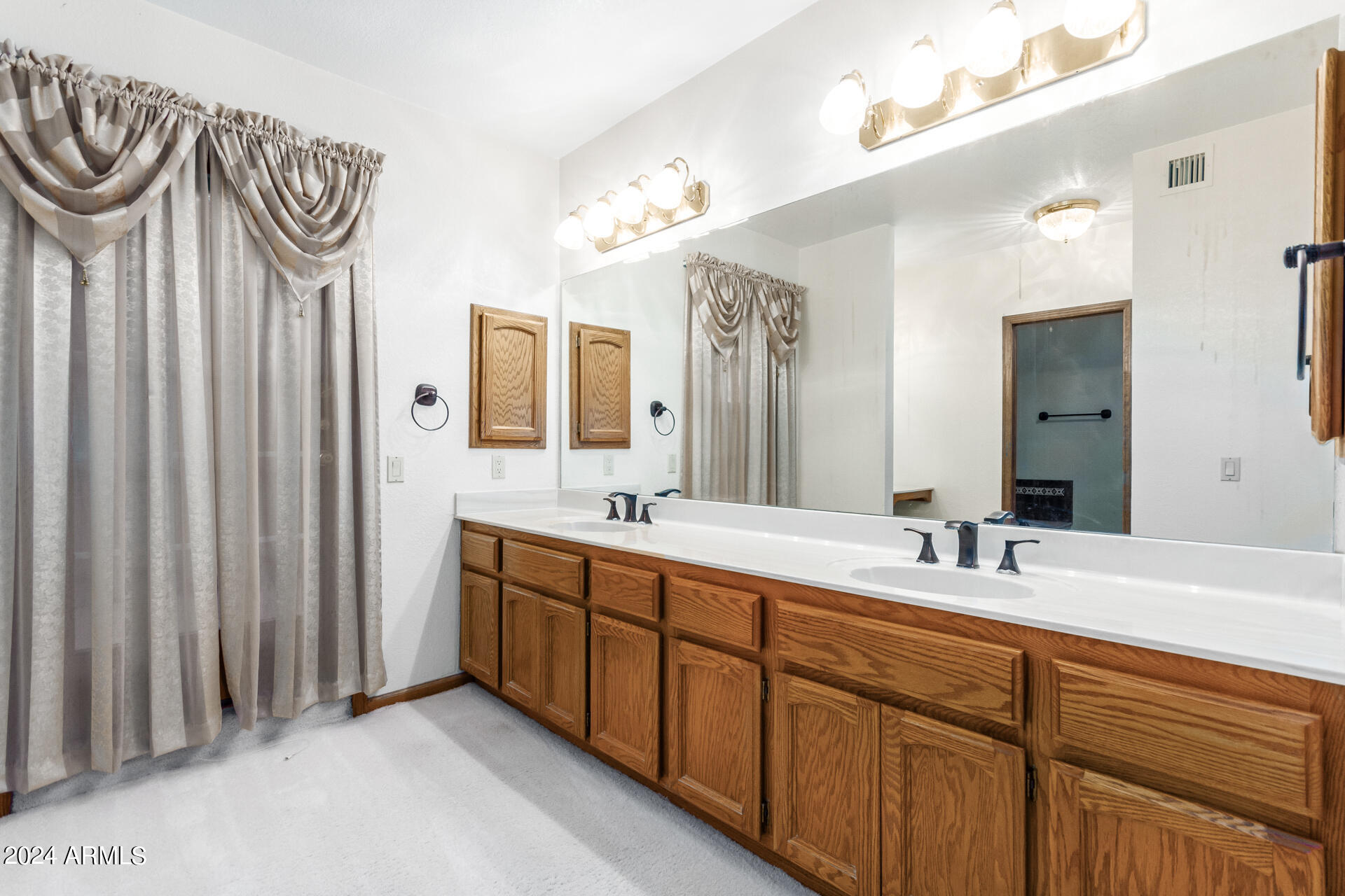 9862 E SAN SALVADOR Drive