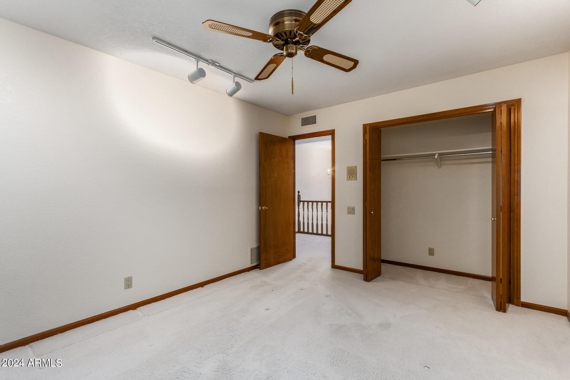 9862 E SAN SALVADOR Drive