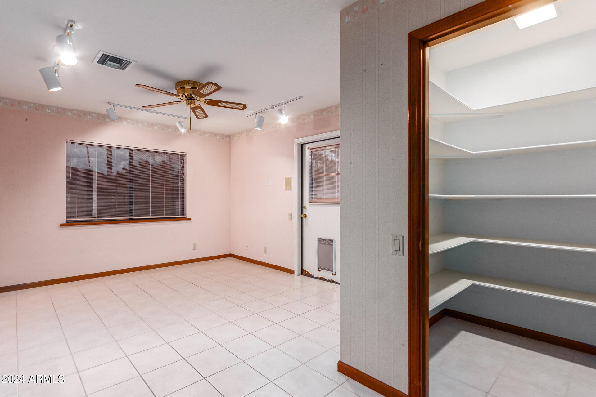 9862 E SAN SALVADOR Drive